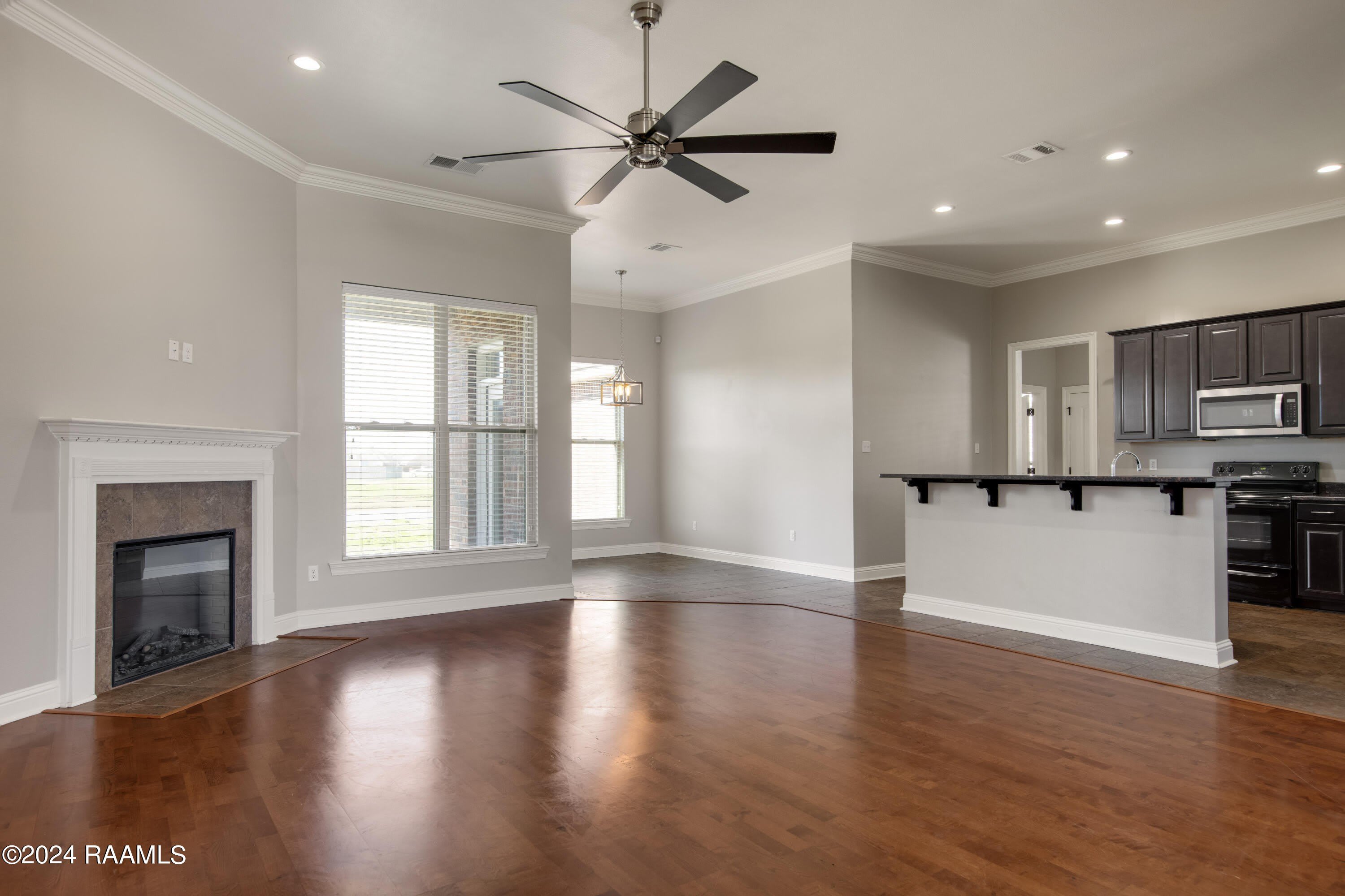 101 Green Mountain Ridge Street – photo 2