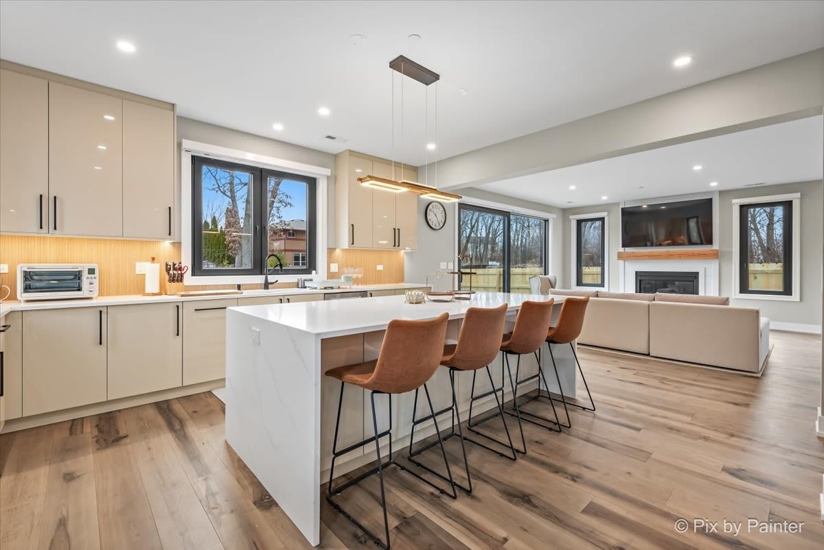 148 Oak Street – photo 2