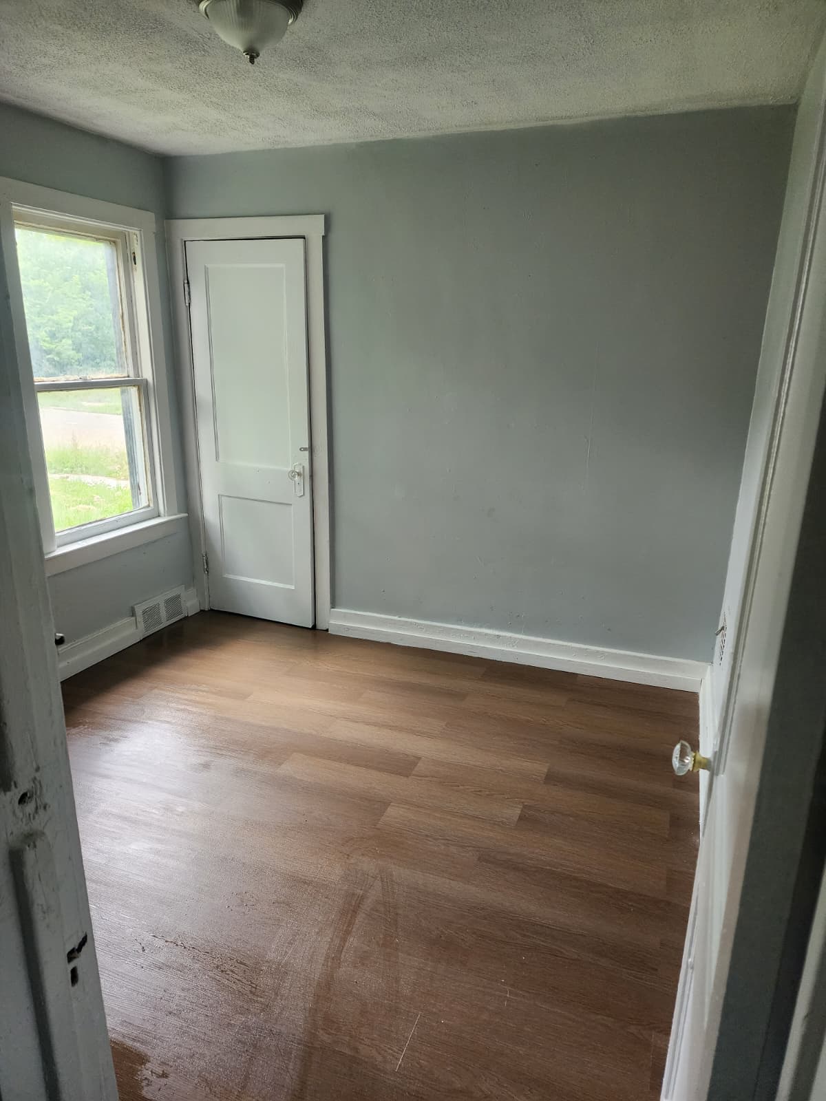15755 Fairfield St – photo 4