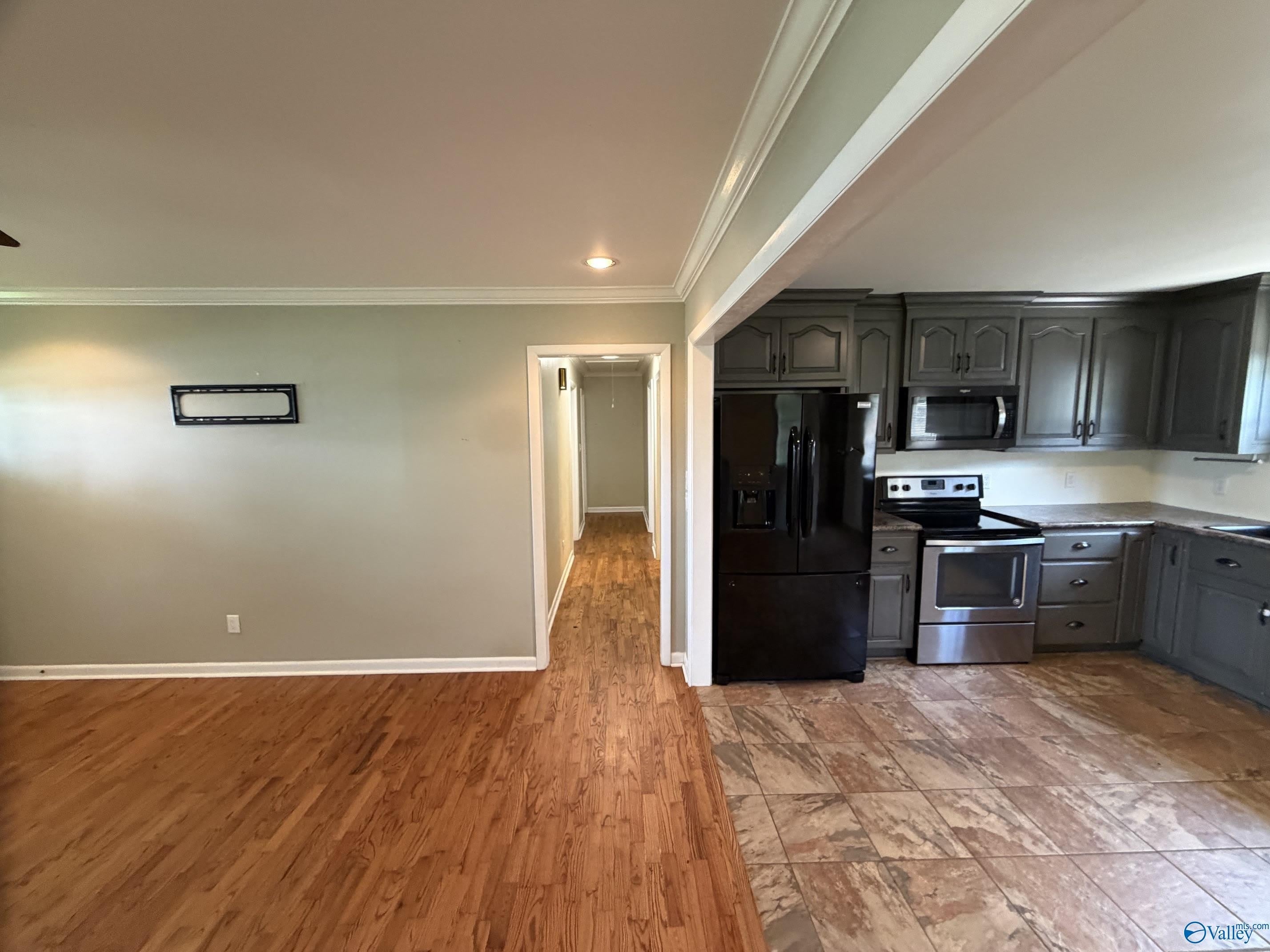 12023 Spring Road – photo 4