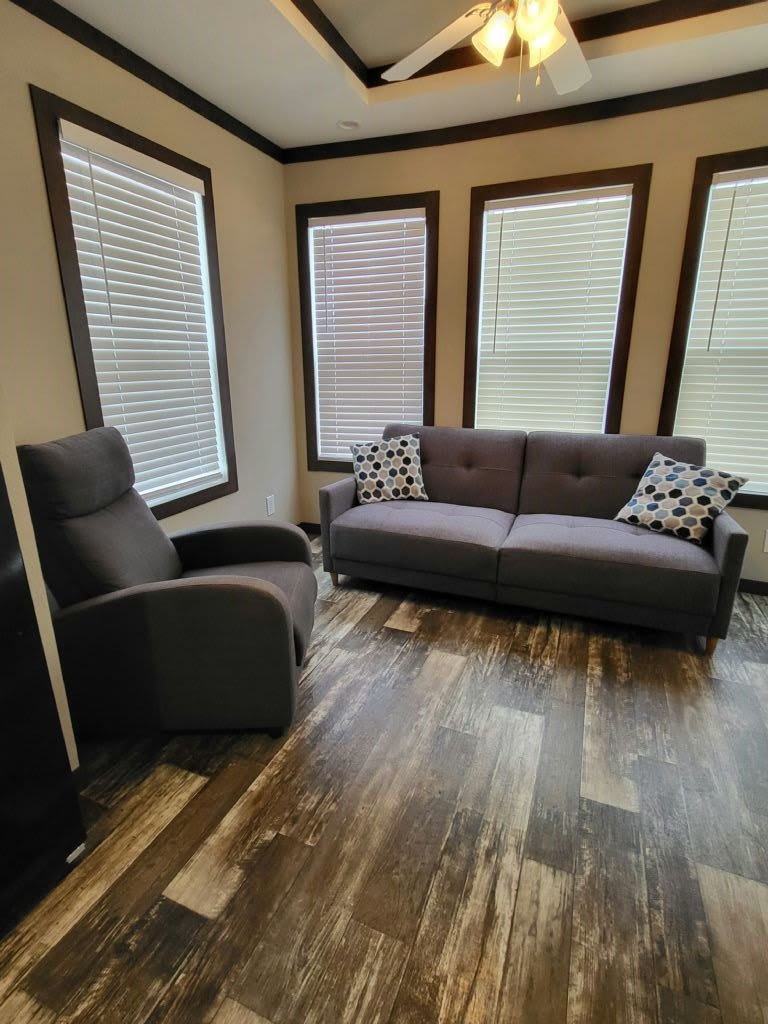 602 N Victoria Road Rv3271 – photo 2
