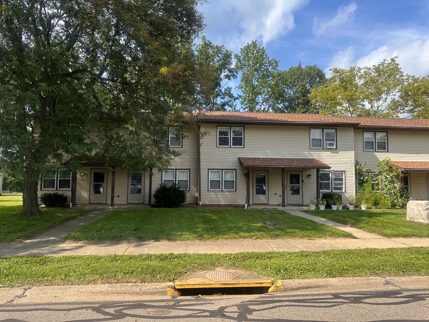 2357 Ansley St – photo 1