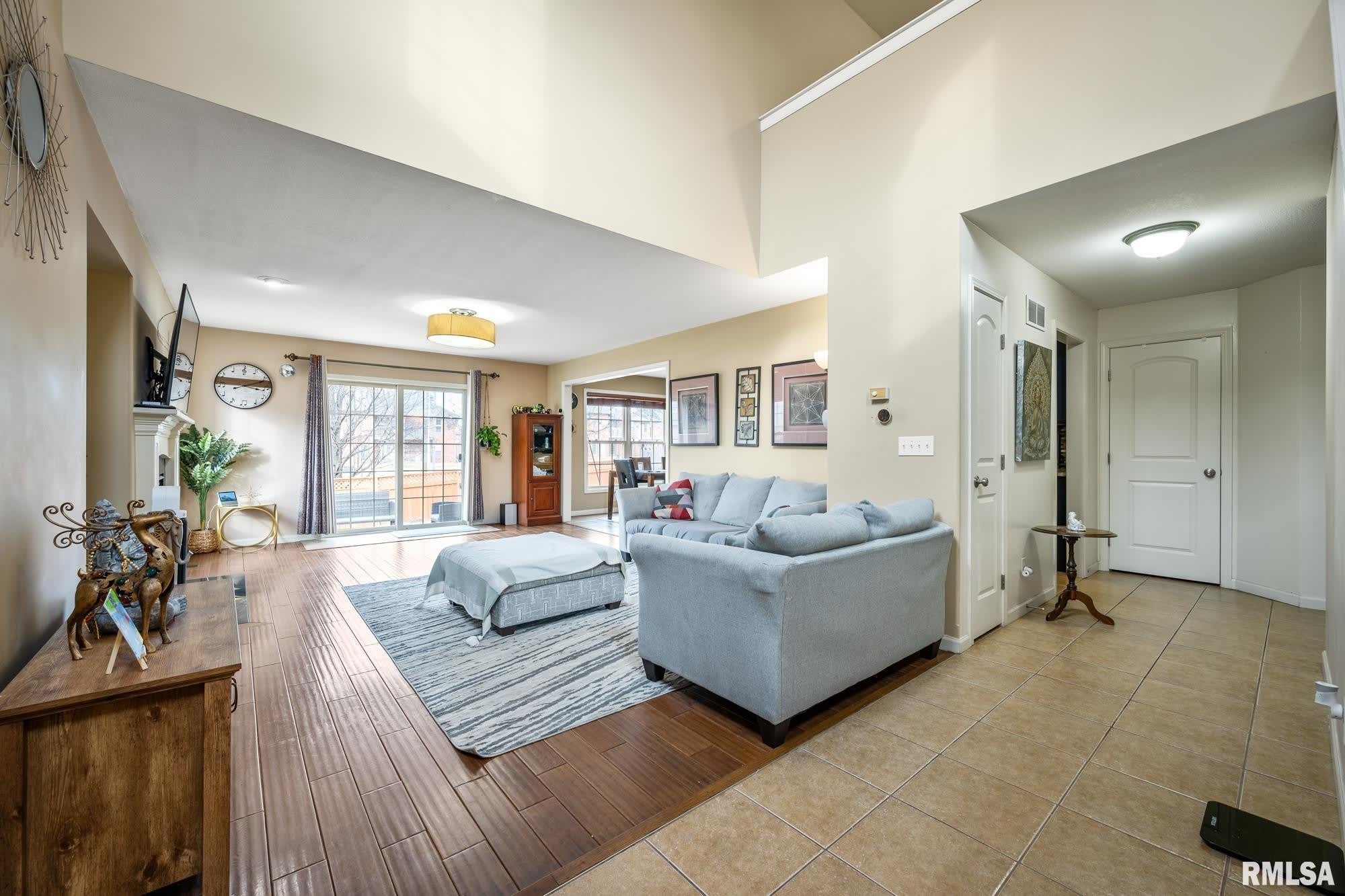 2321 W KENFIELD Court – photo 3