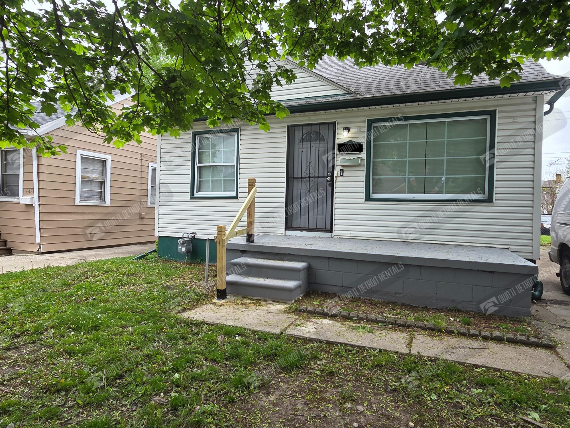 6444 Westwood St – photo 1