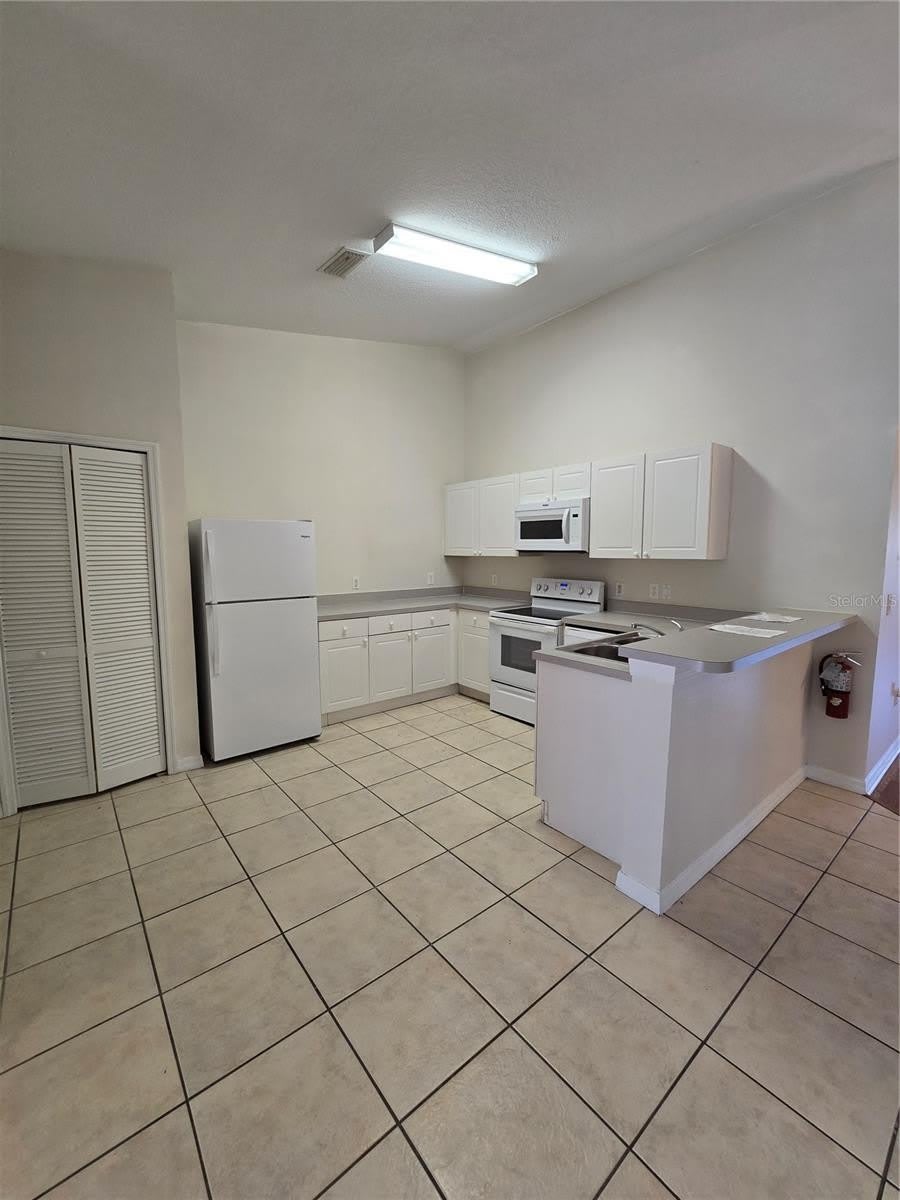 2790 CLUB CORTILE Circle – photo 3