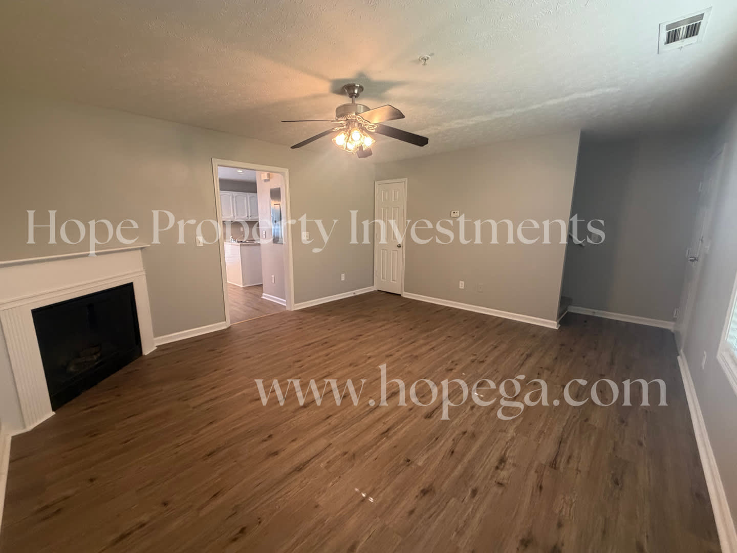 5 E Newnan Rd, Newnan GA – photo 3