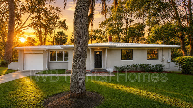 1526 Ribault Scenic Dr – photo 1