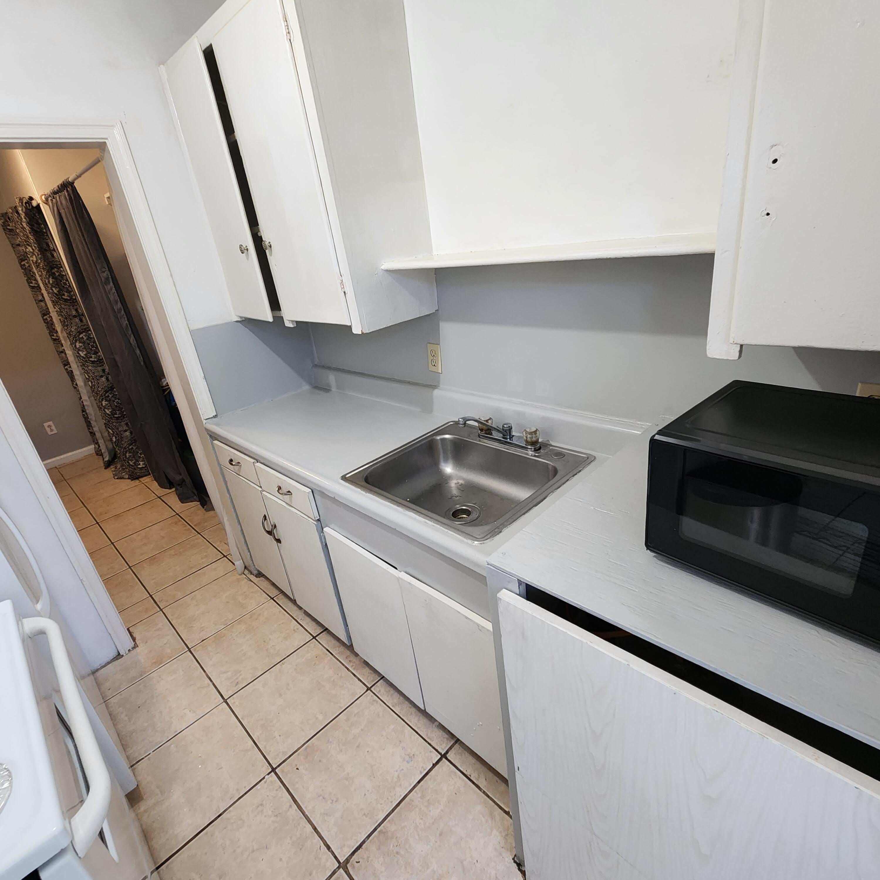 715 SW 4TH Street – photo 3