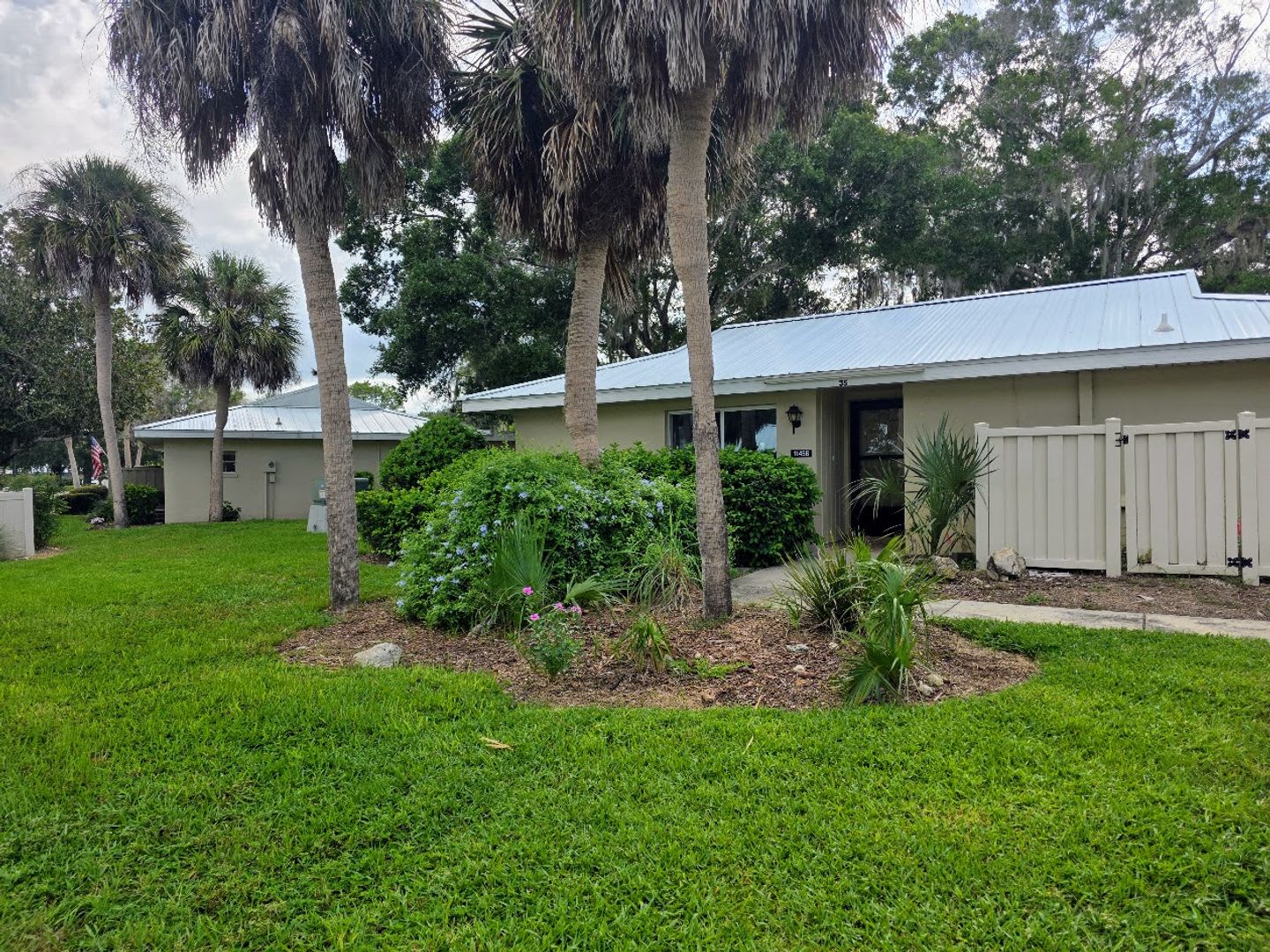 Waterfront Condo With A Dock – photo 1