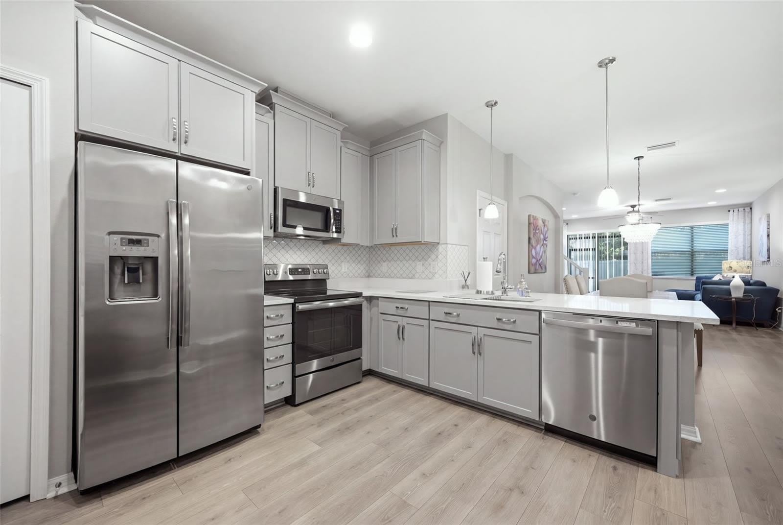 30138 SOUTHWELL Lane – photo 5