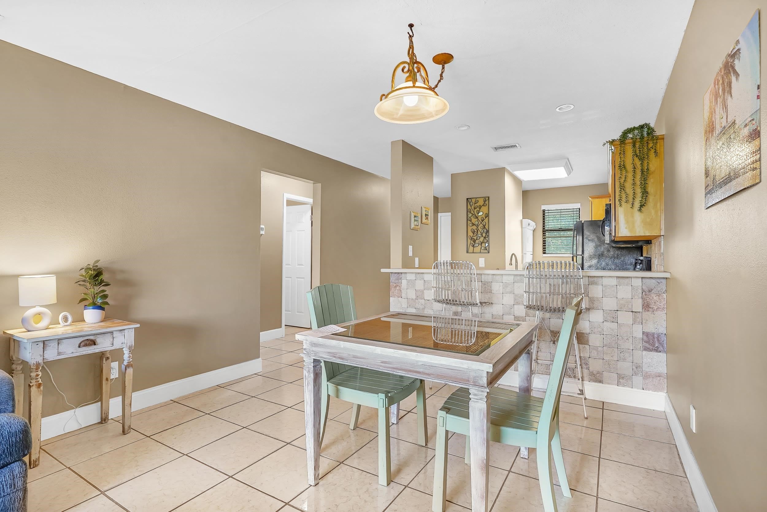 650 W Pope Rd – photo 5