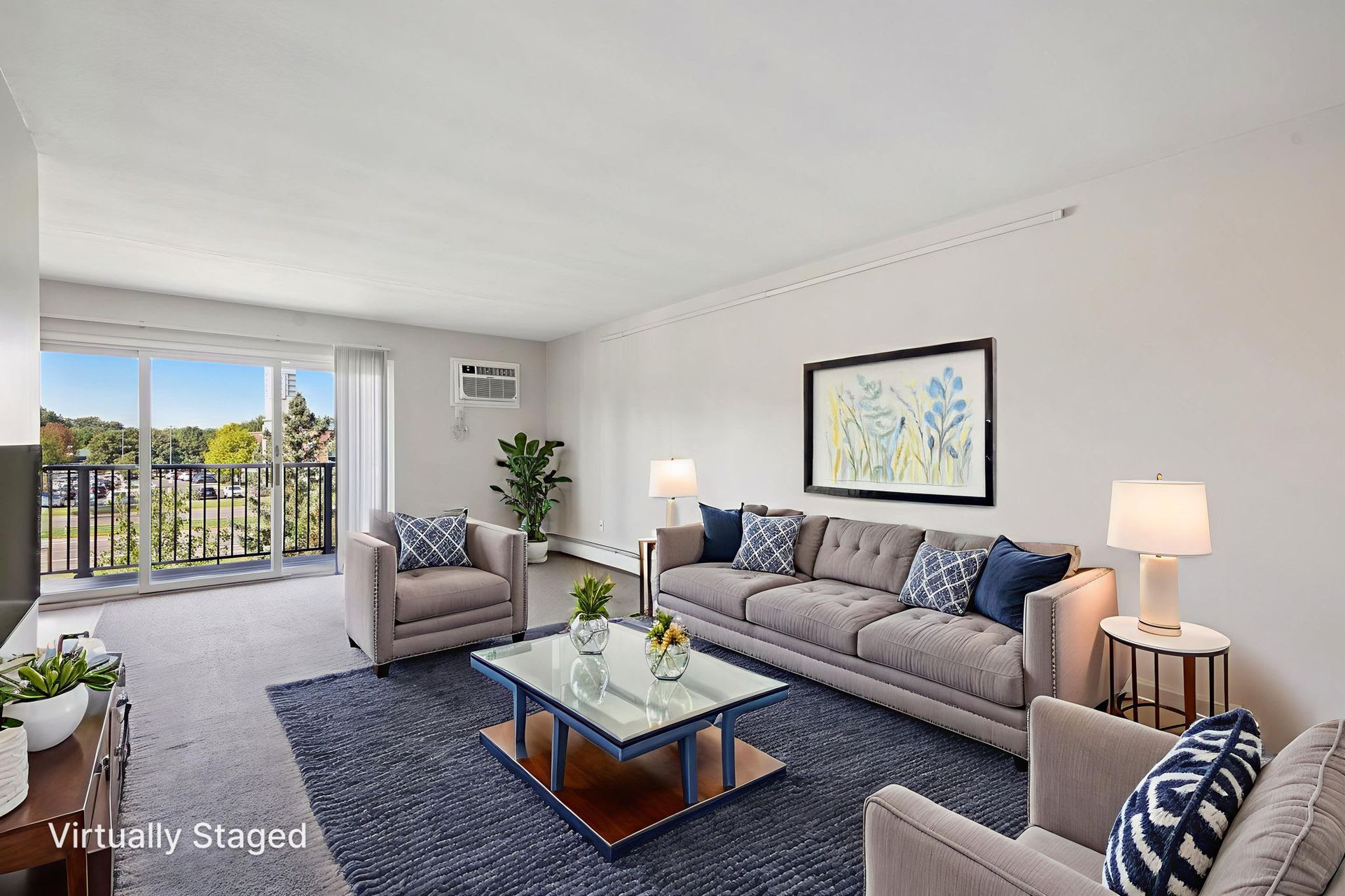 Lydia Rose Apartments – photo 3