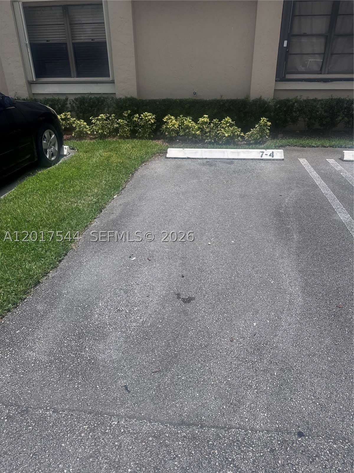 6532 NW 170th Ter – photo 2