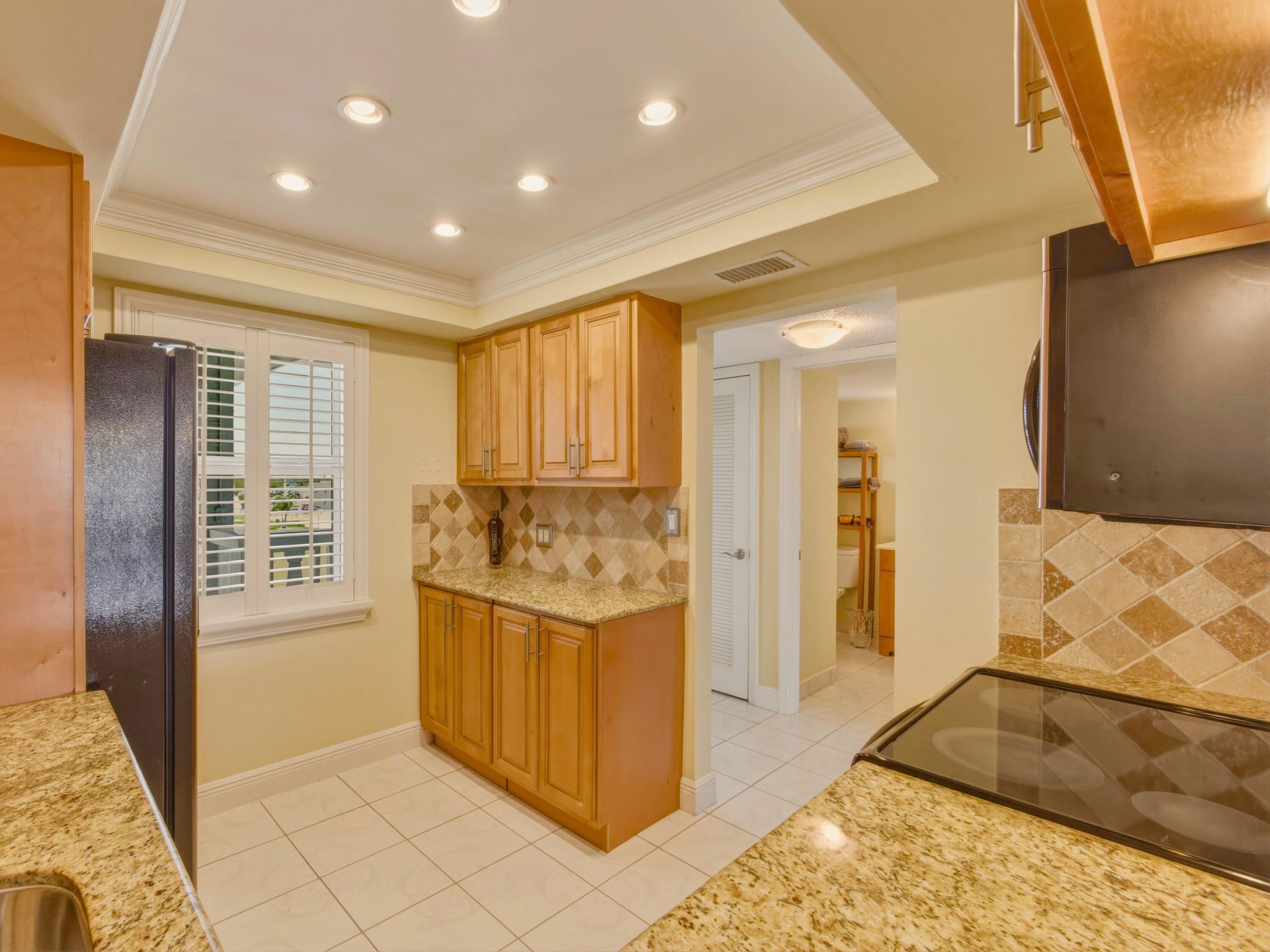 9810 MARINA Boulevard – photo 5