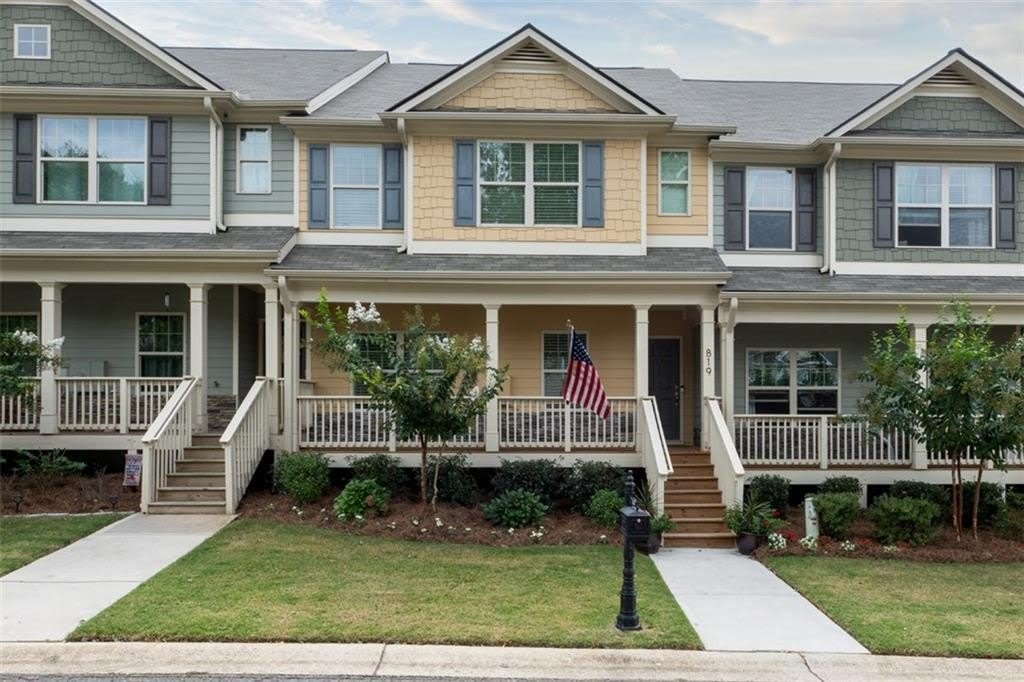 819 ASH Street – photo 1