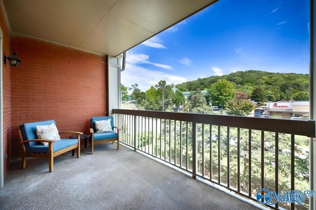 4770 Whitesburg Drive – photo 4
