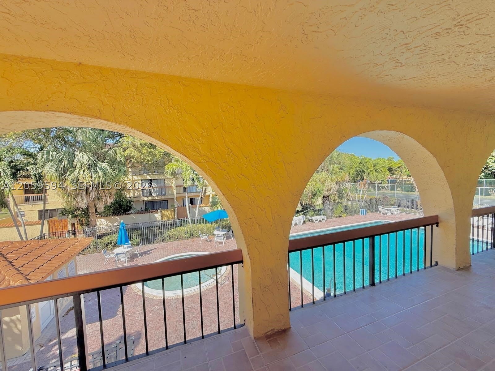 7732 Balboa St – photo 2