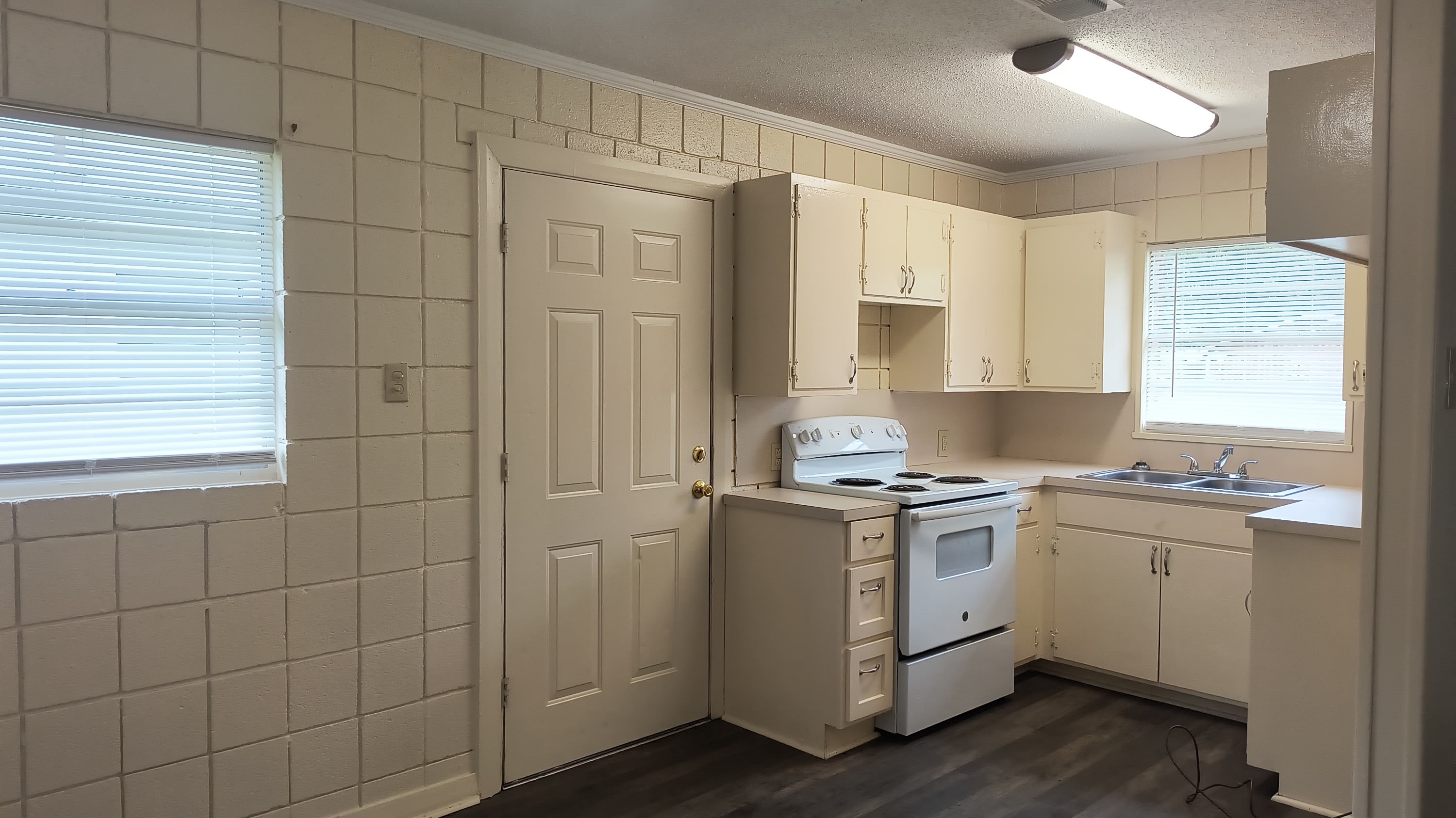 3010 South Holly Street – photo 3