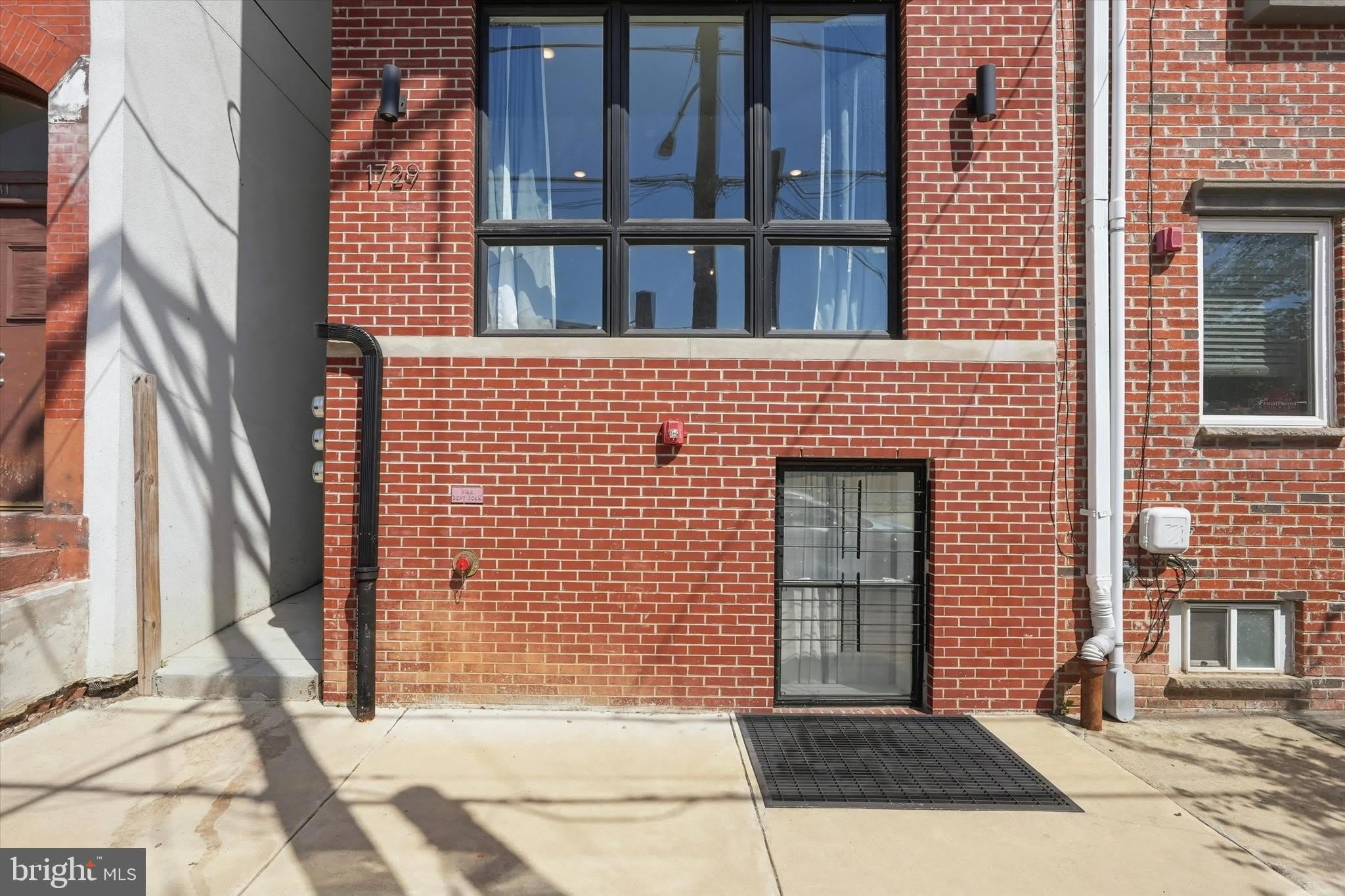 1729 FRANCIS Street – photo 2