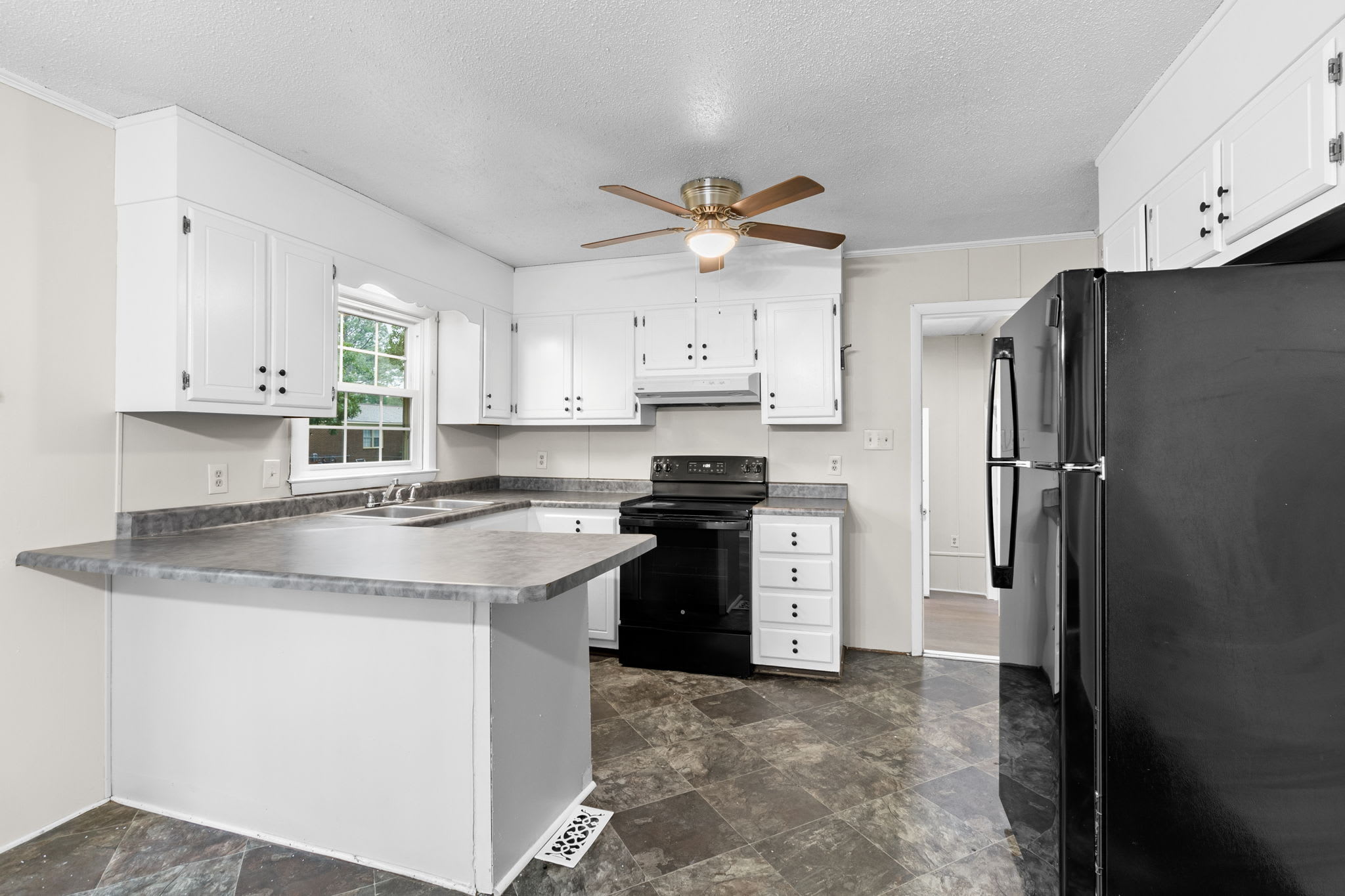 1493 Argon Avenue – photo 4
