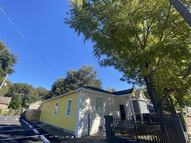 1928 SOUTHERN Ave – photo 3