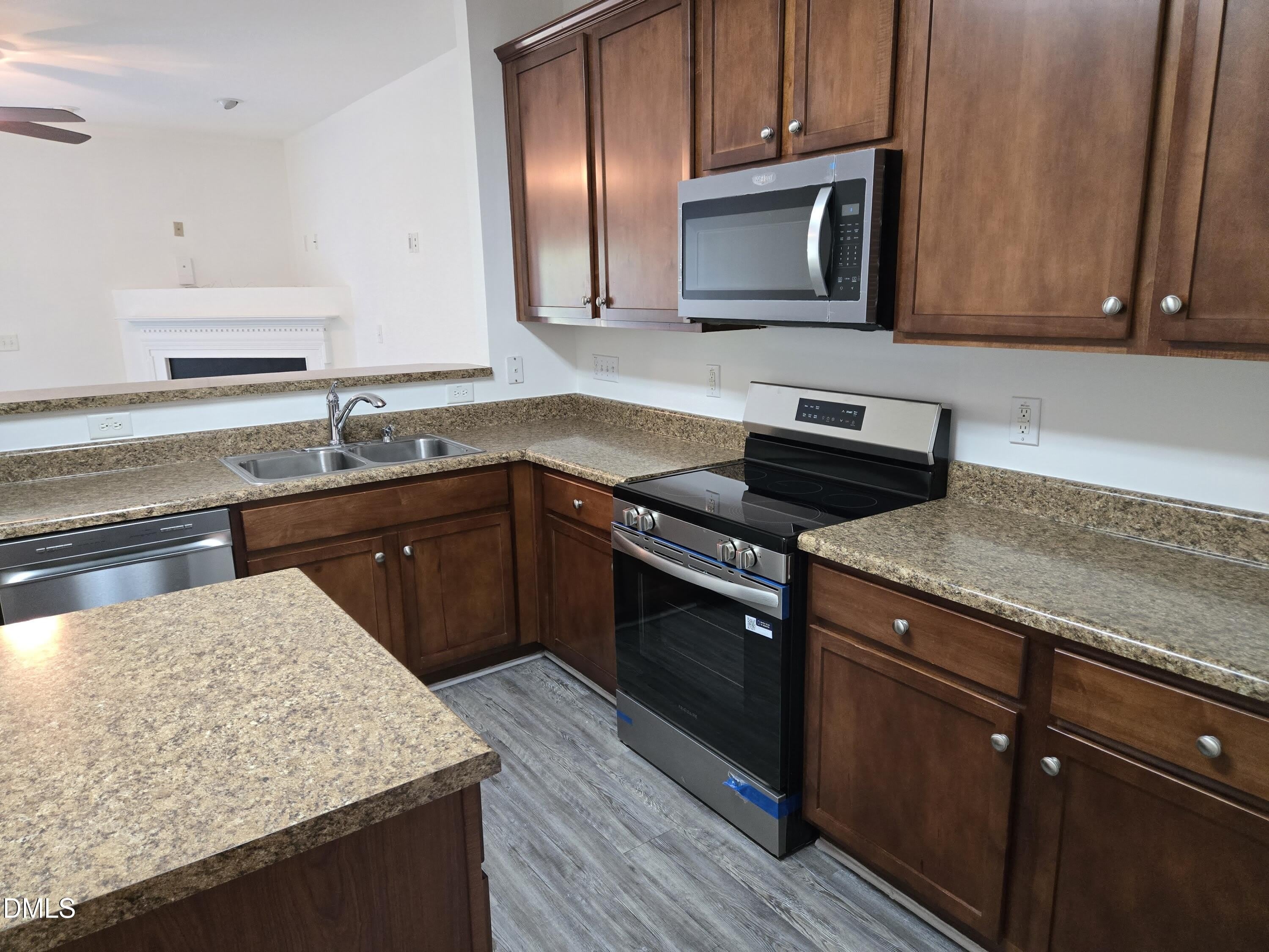 3005 Courtney Creek Boulevard, Durham NC 27713 – photo 4
