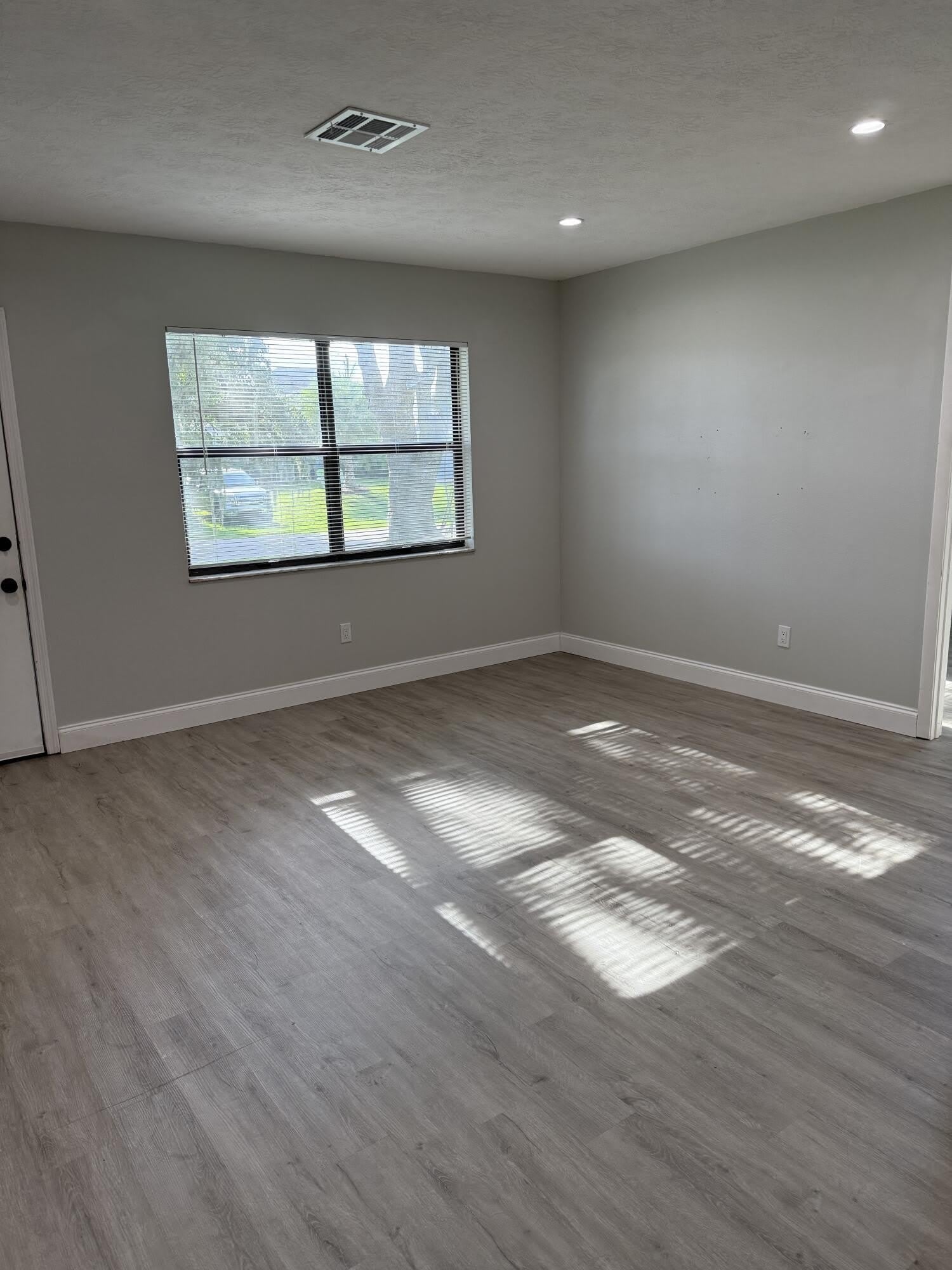 1931 SW Beekman Street – photo 5