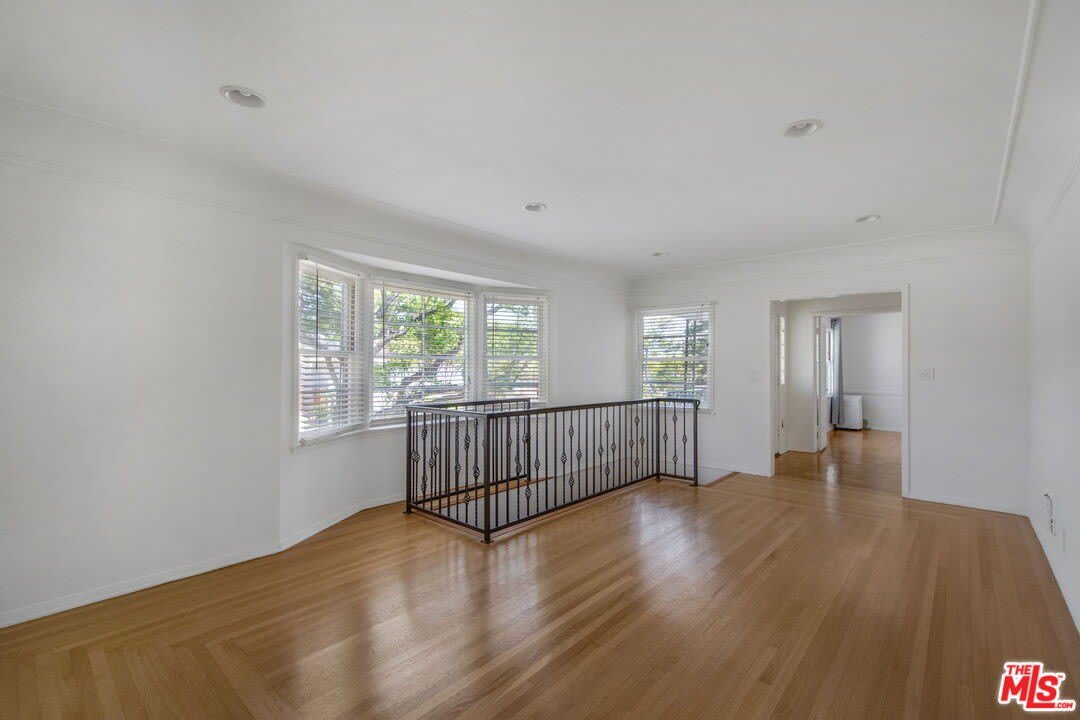 5039 Marburn Ave – photo 4
