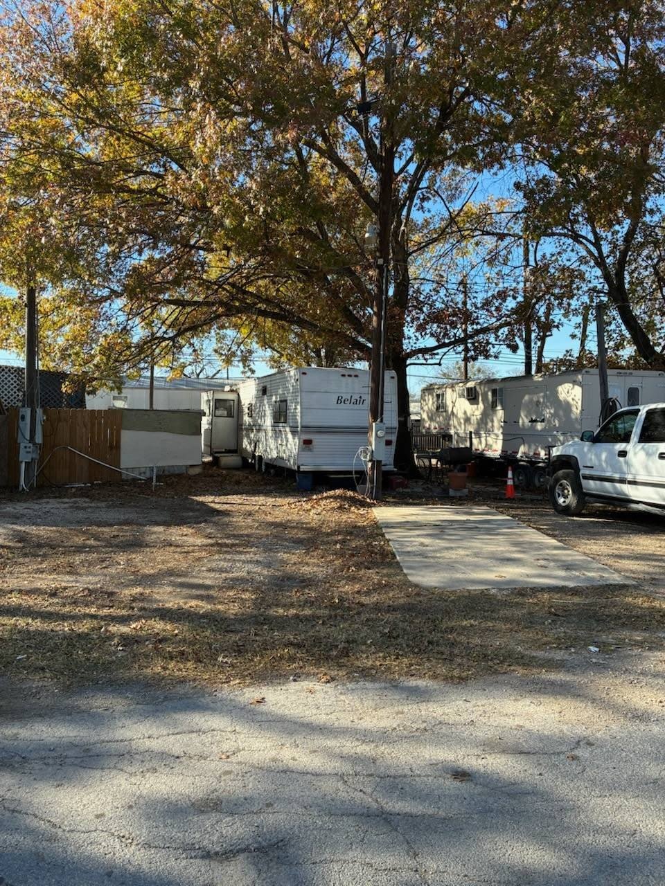 842 Corrine Drive – photo 2