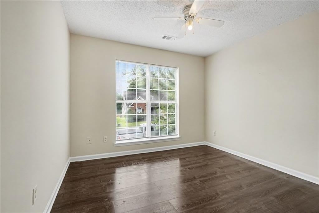 4824 Buchli Lane – photo 4