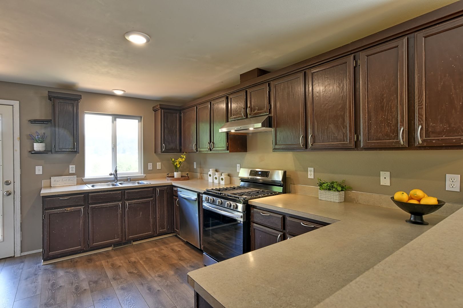 Rambler Style with Daylight Basement – photo 5