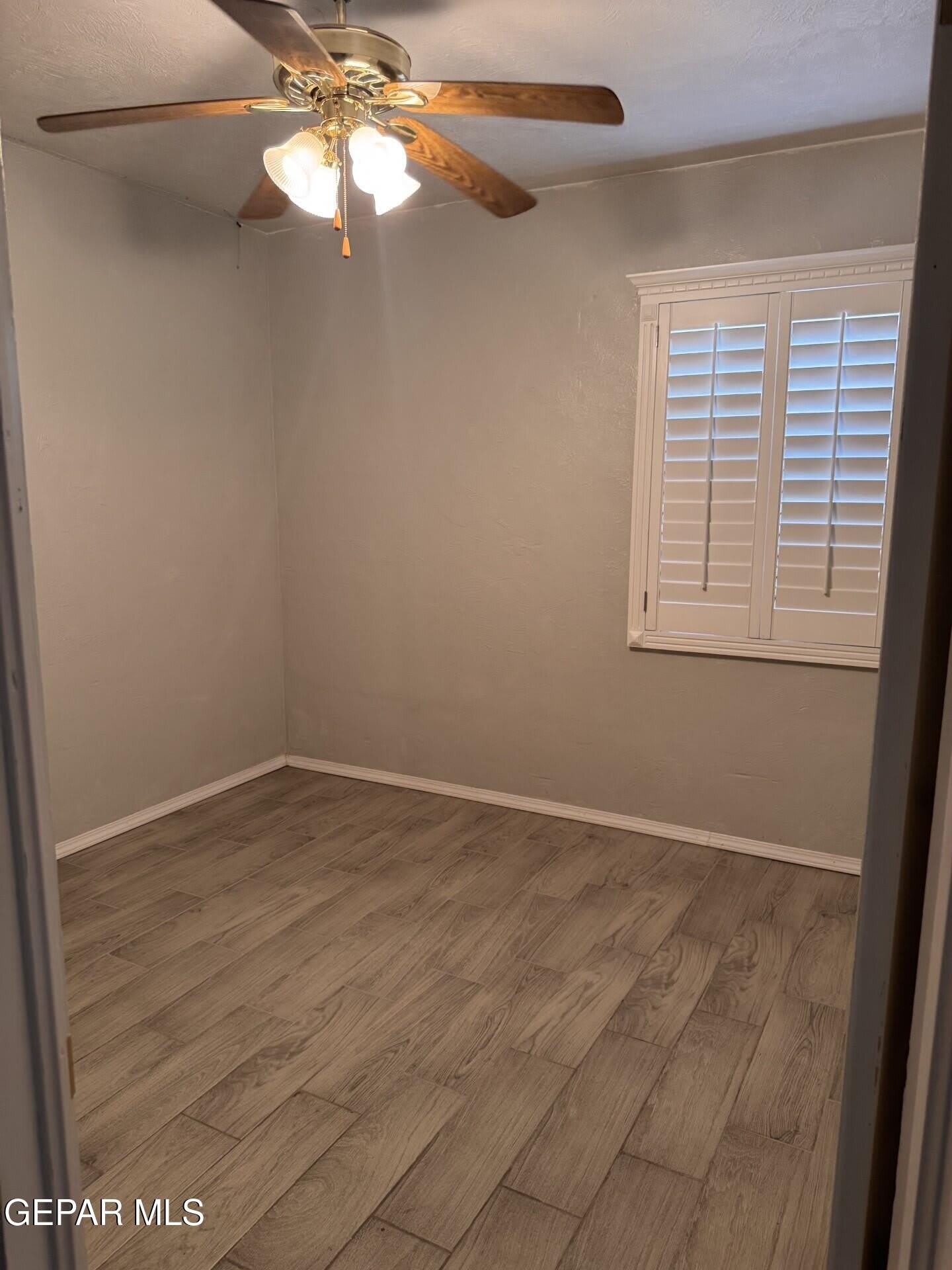 5915 TROWBRIDGE Drive – photo 5