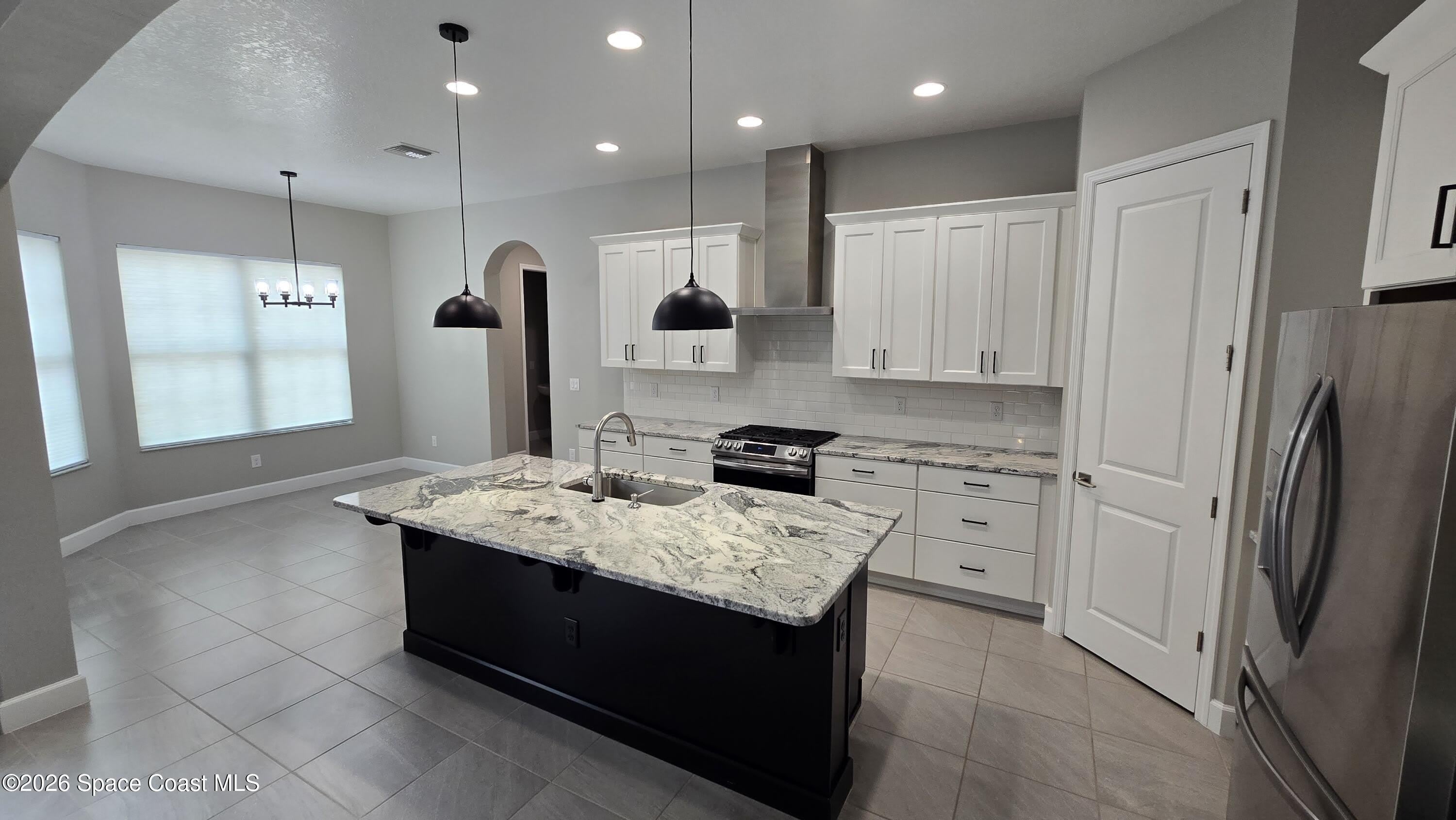 8416 Lyside Drive – photo 3