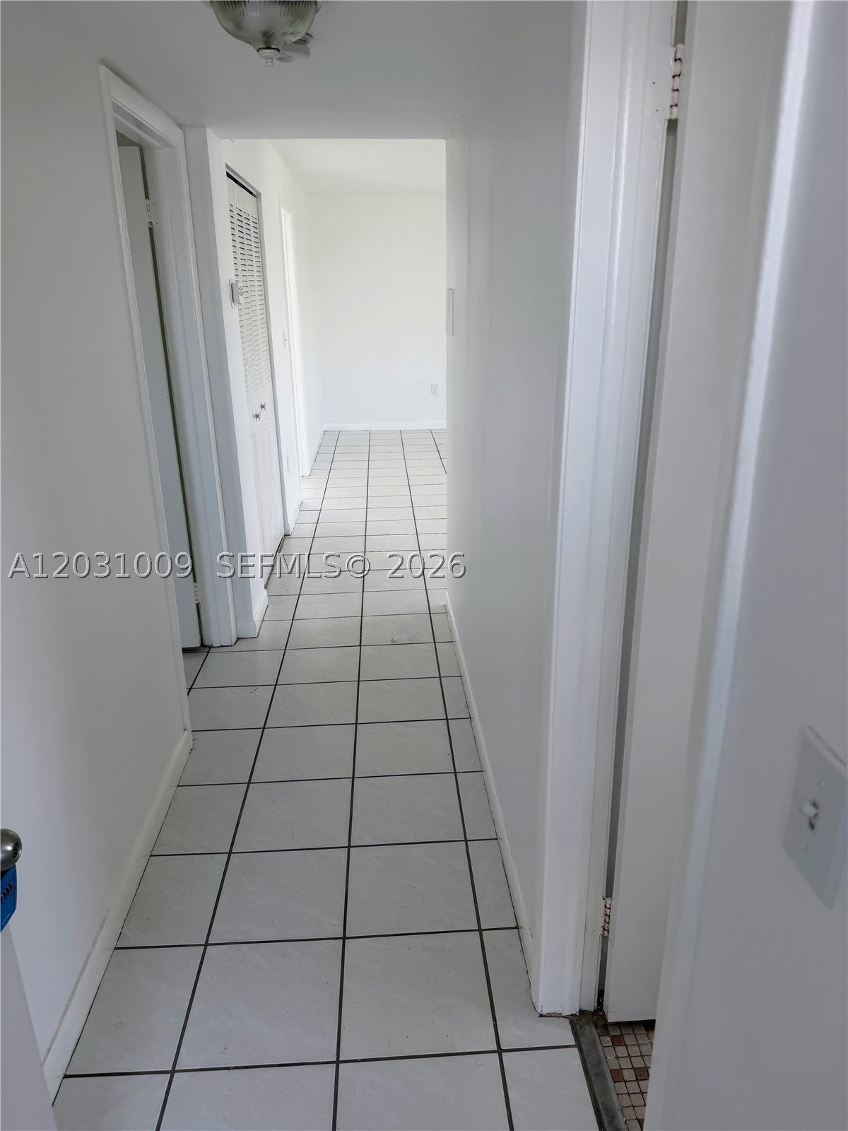 2001 Bay Dr – photo 5