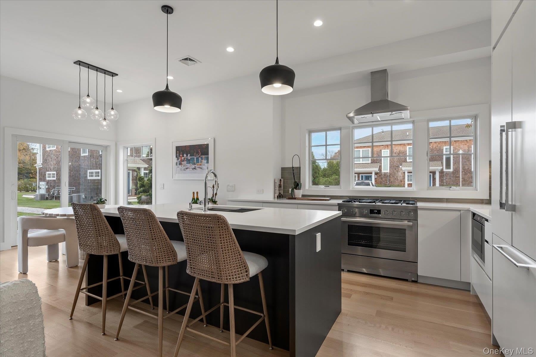 68 Foster Avenue – photo 2