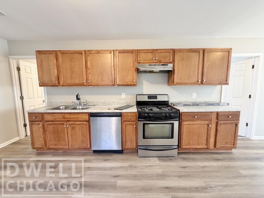 2131 South Fairfield – photo 4