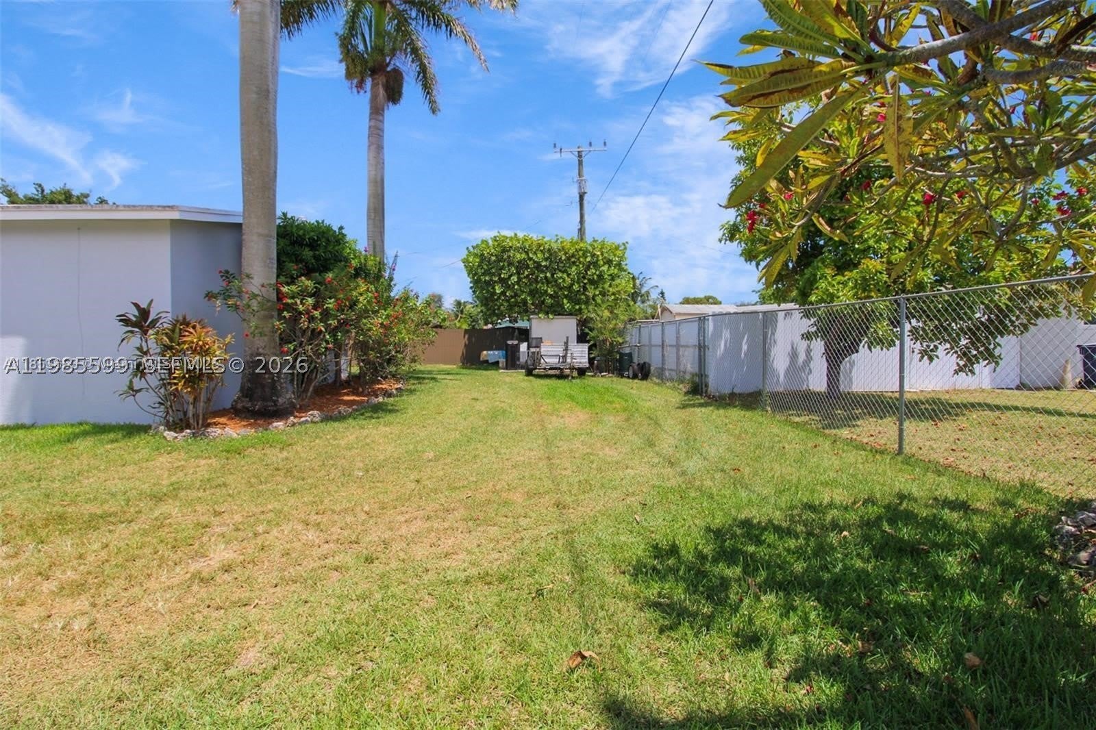 10250 Caribbean Blvd – photo 4