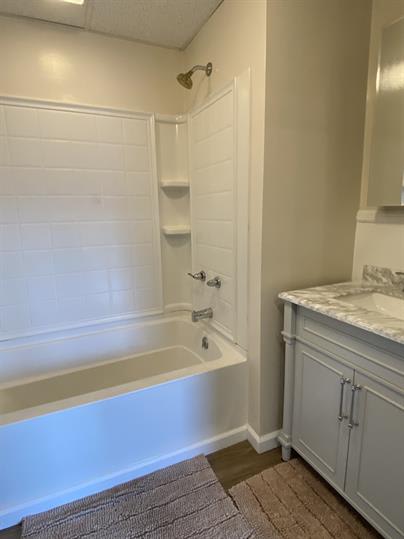 54 High St. – photo 4