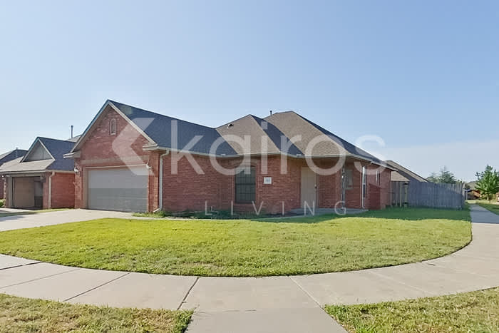 812 Southwest 37th Street – photo 3