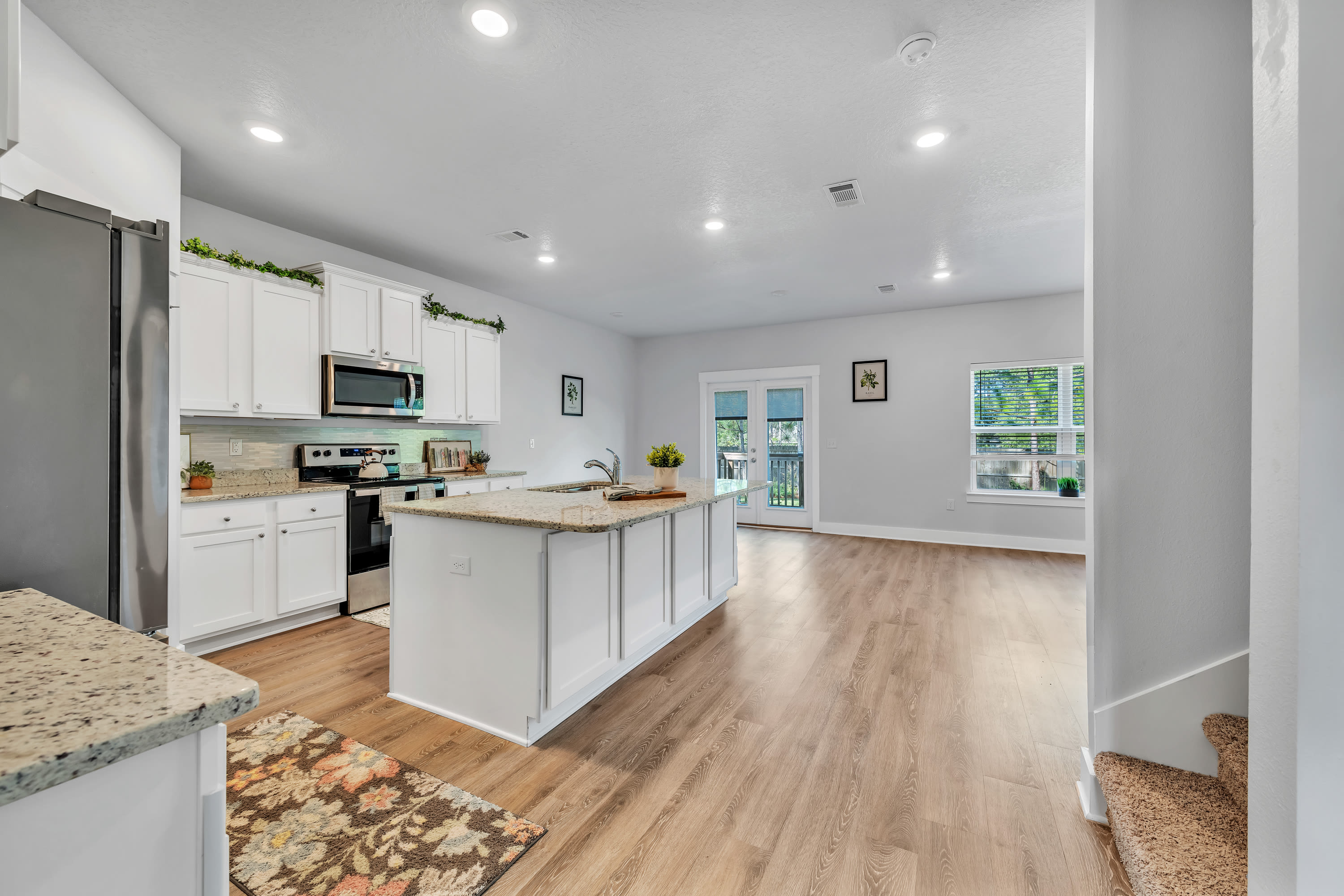 6082 Carina Road – photo 4