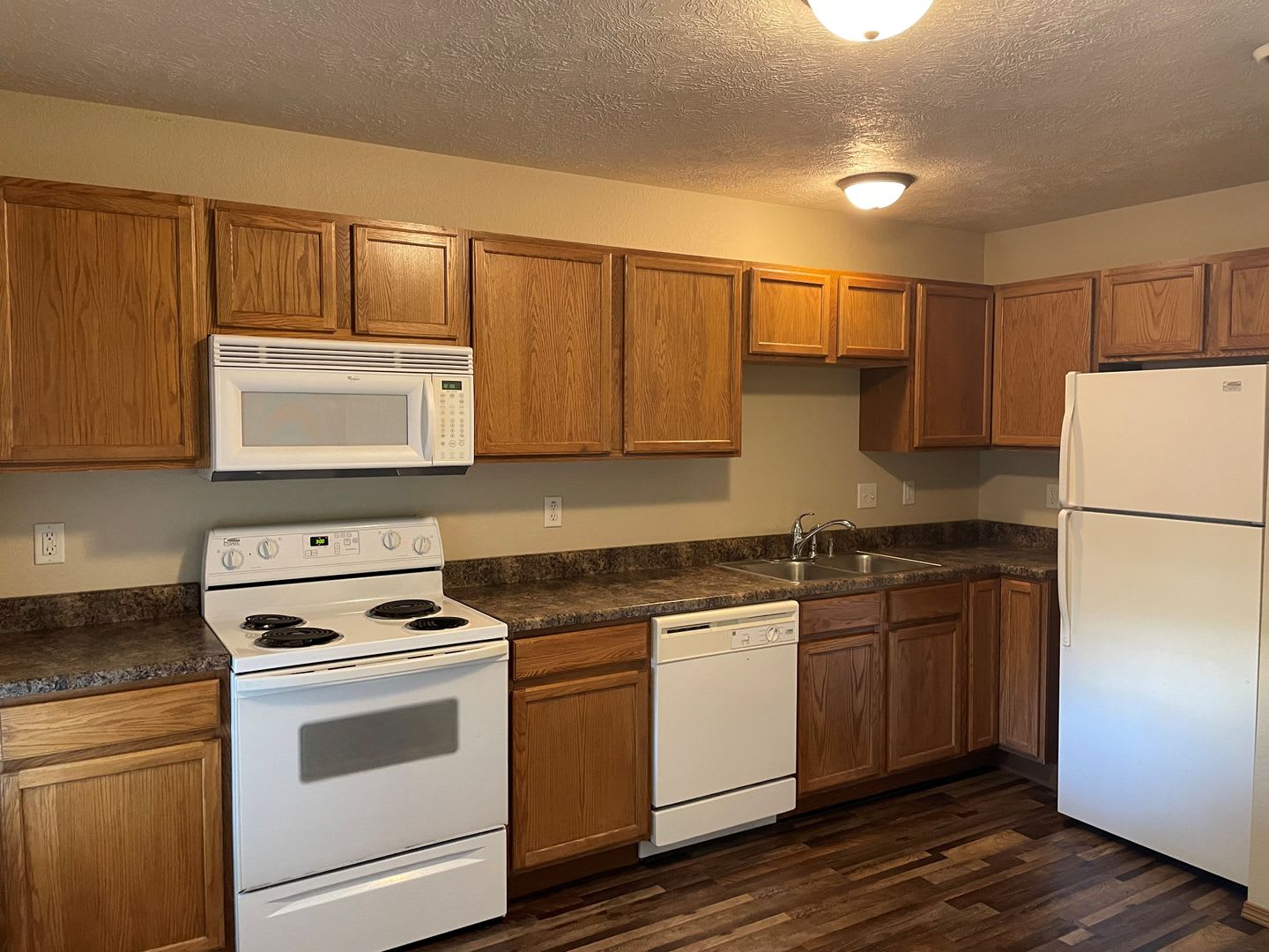 Shebal Townhomes in Harrisburg – photo 1