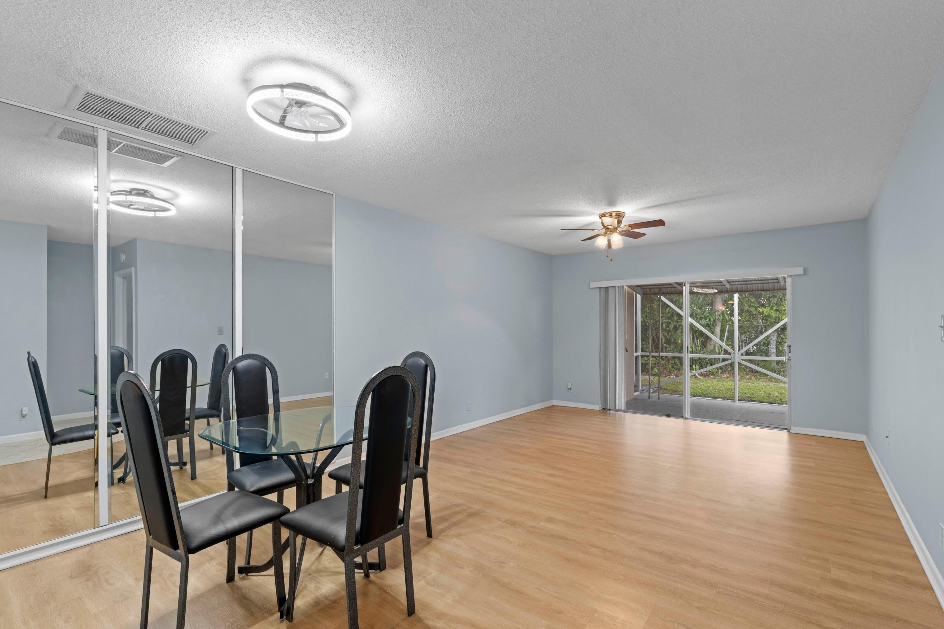 8555 Bella Vista Drive – photo 4