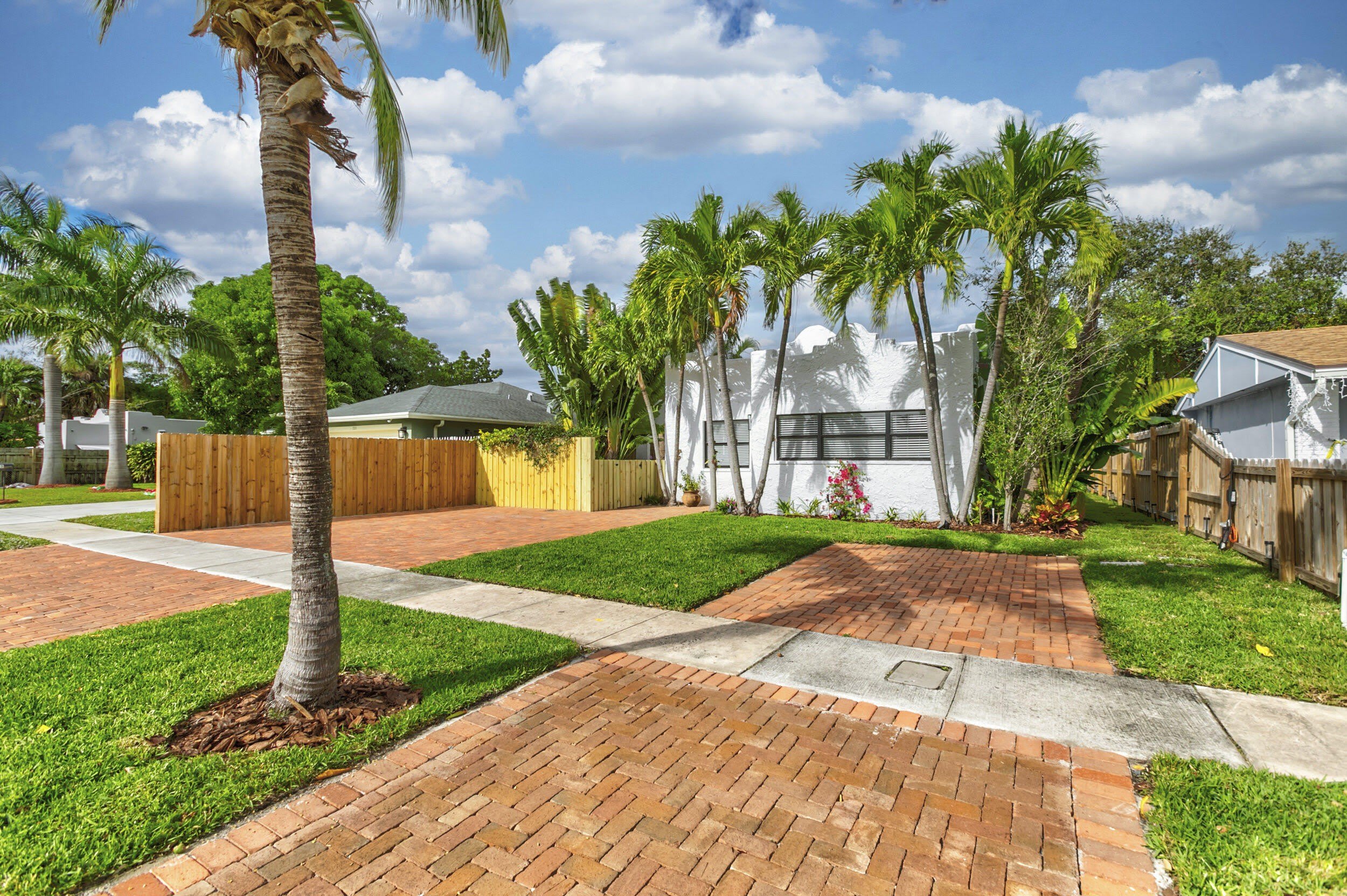 721 Franklin Road – photo 2