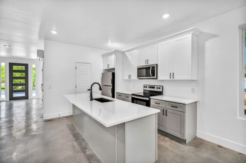 1008 East Marble Street – photo 5