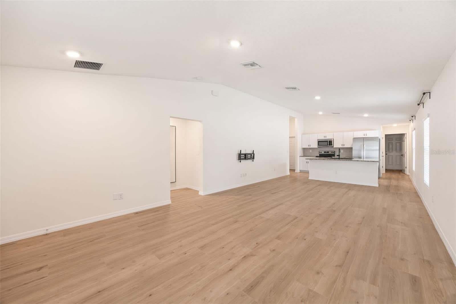 12401 STREAMBED Drive – photo 5