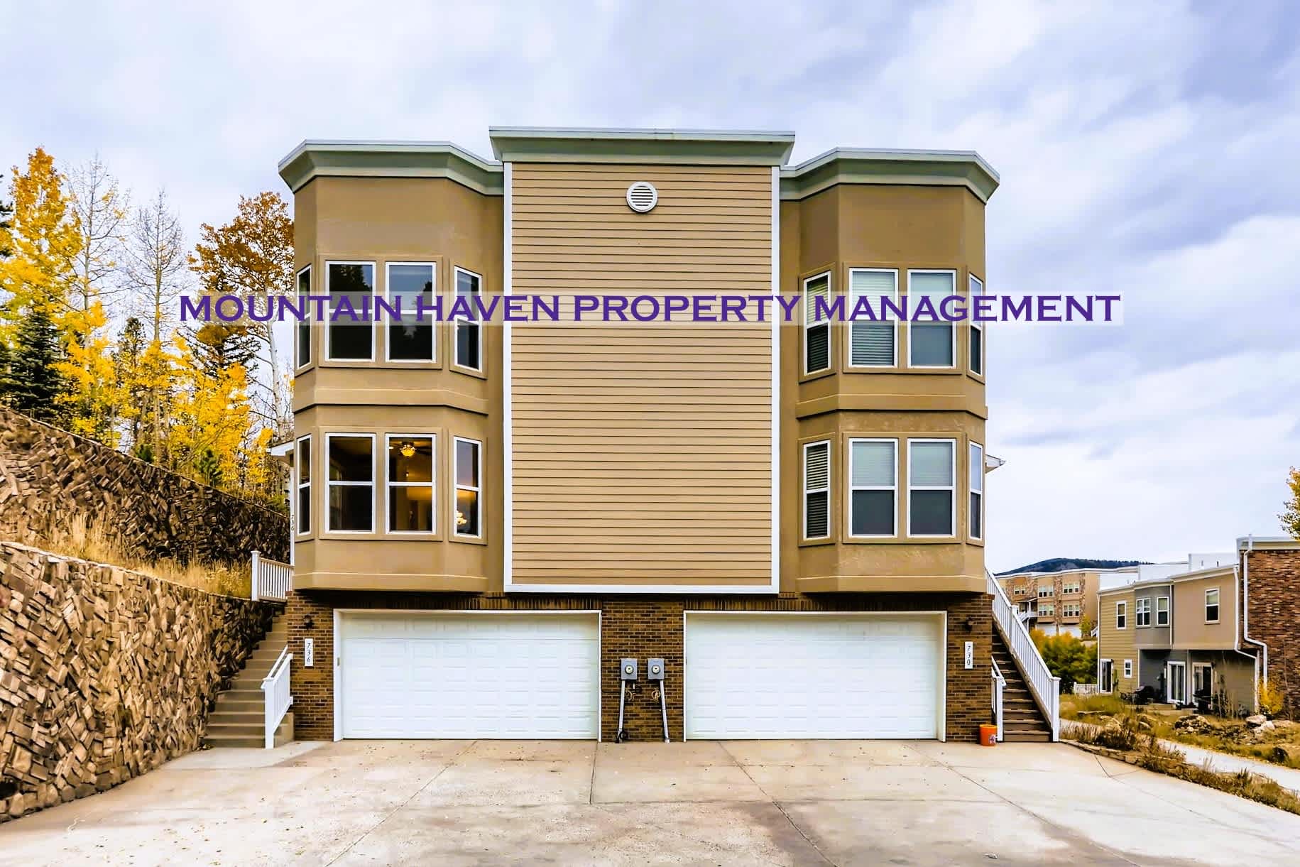 736 Martin Drive – photo 1