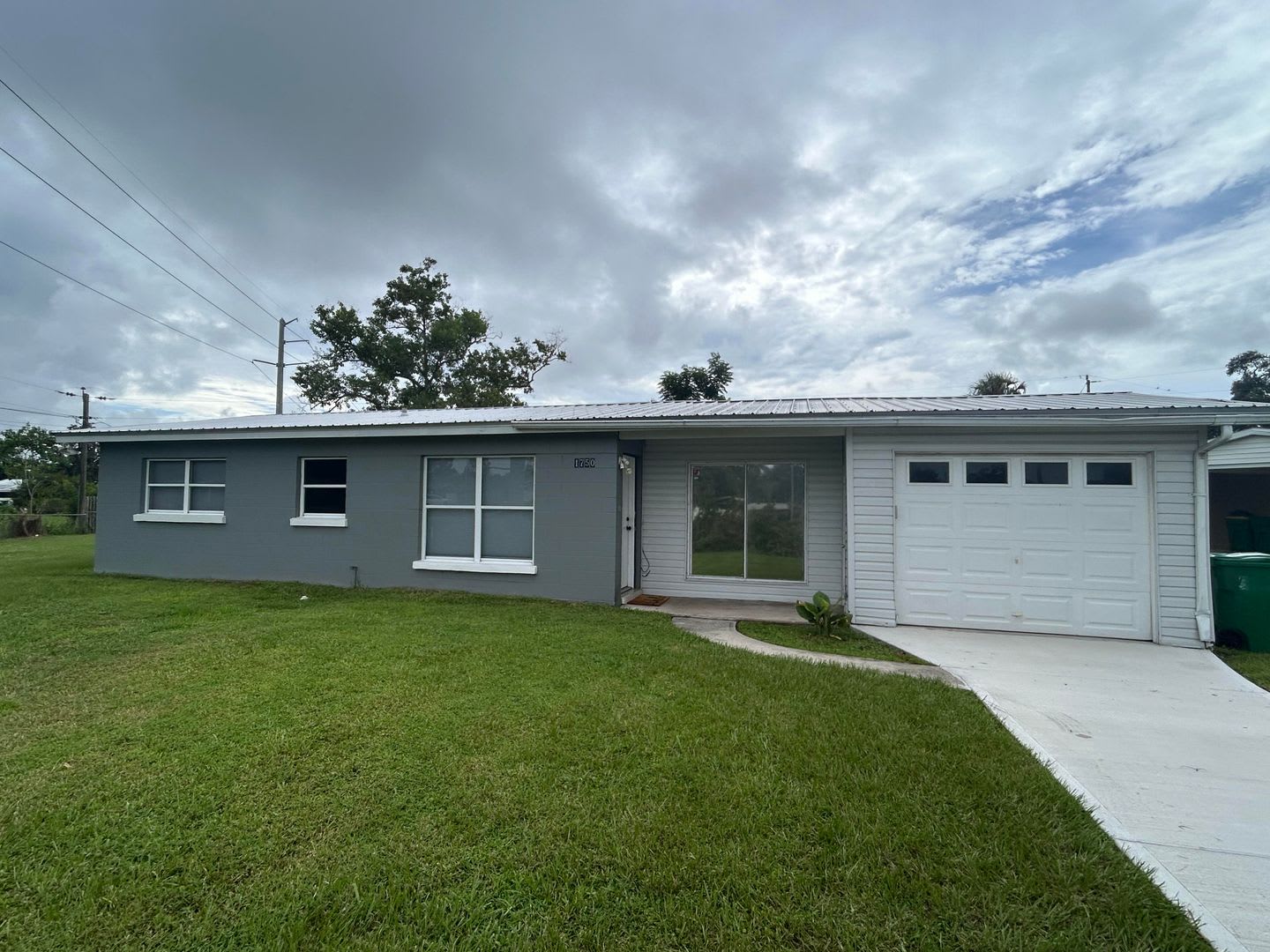1750 Cowan Dr – photo 1