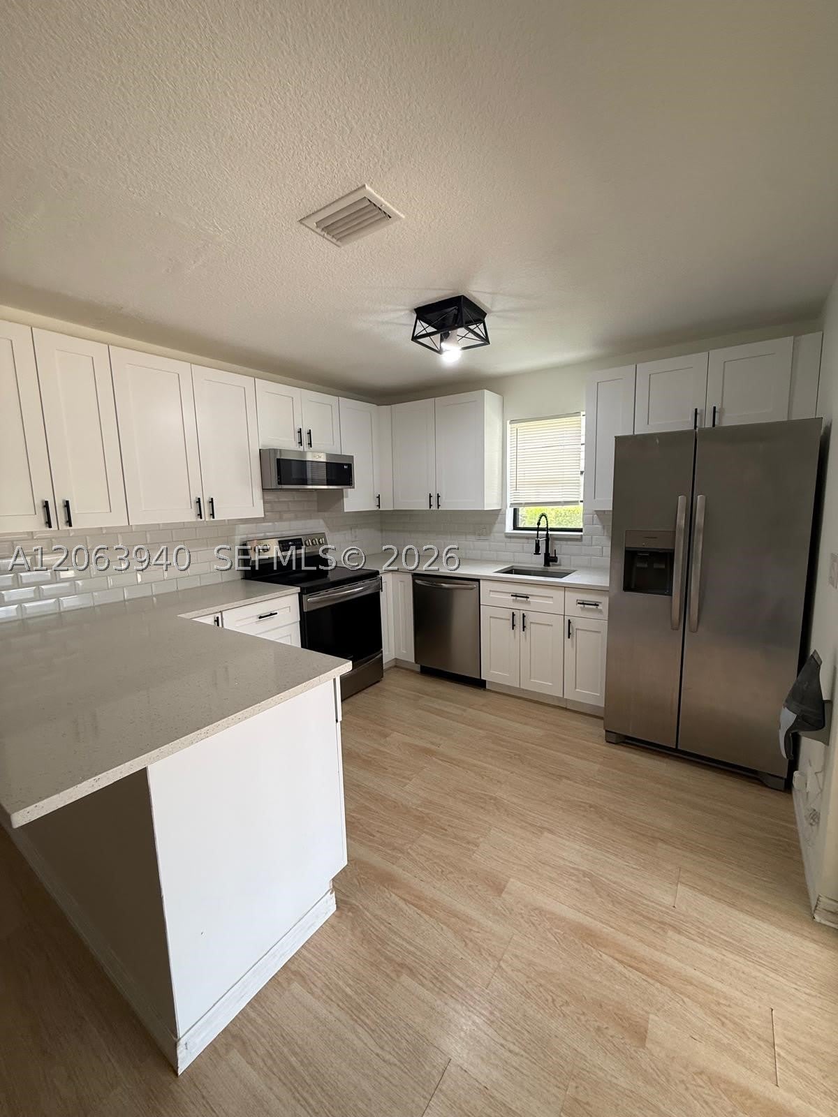 2551 NW 99th Ave – photo 3