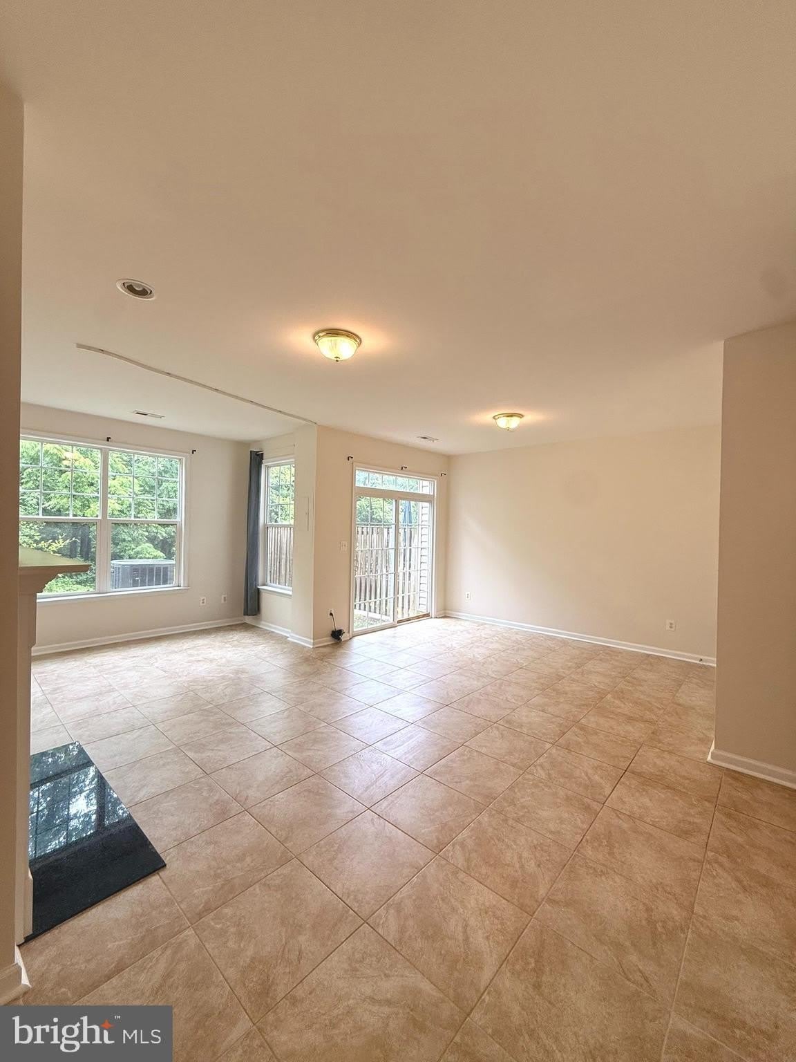 14170 Catbird Drive – photo 3
