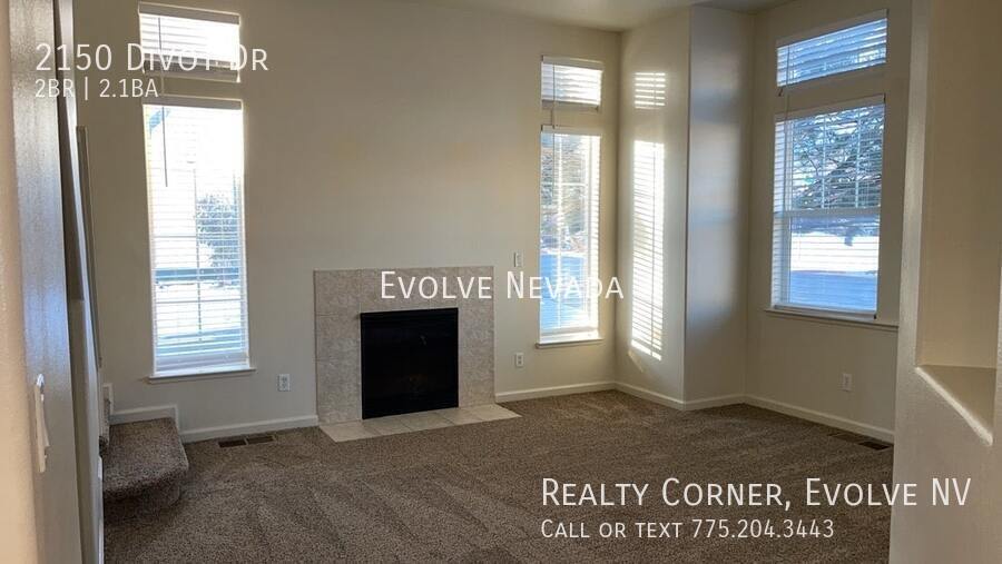 2150 Divot Dr – photo 3